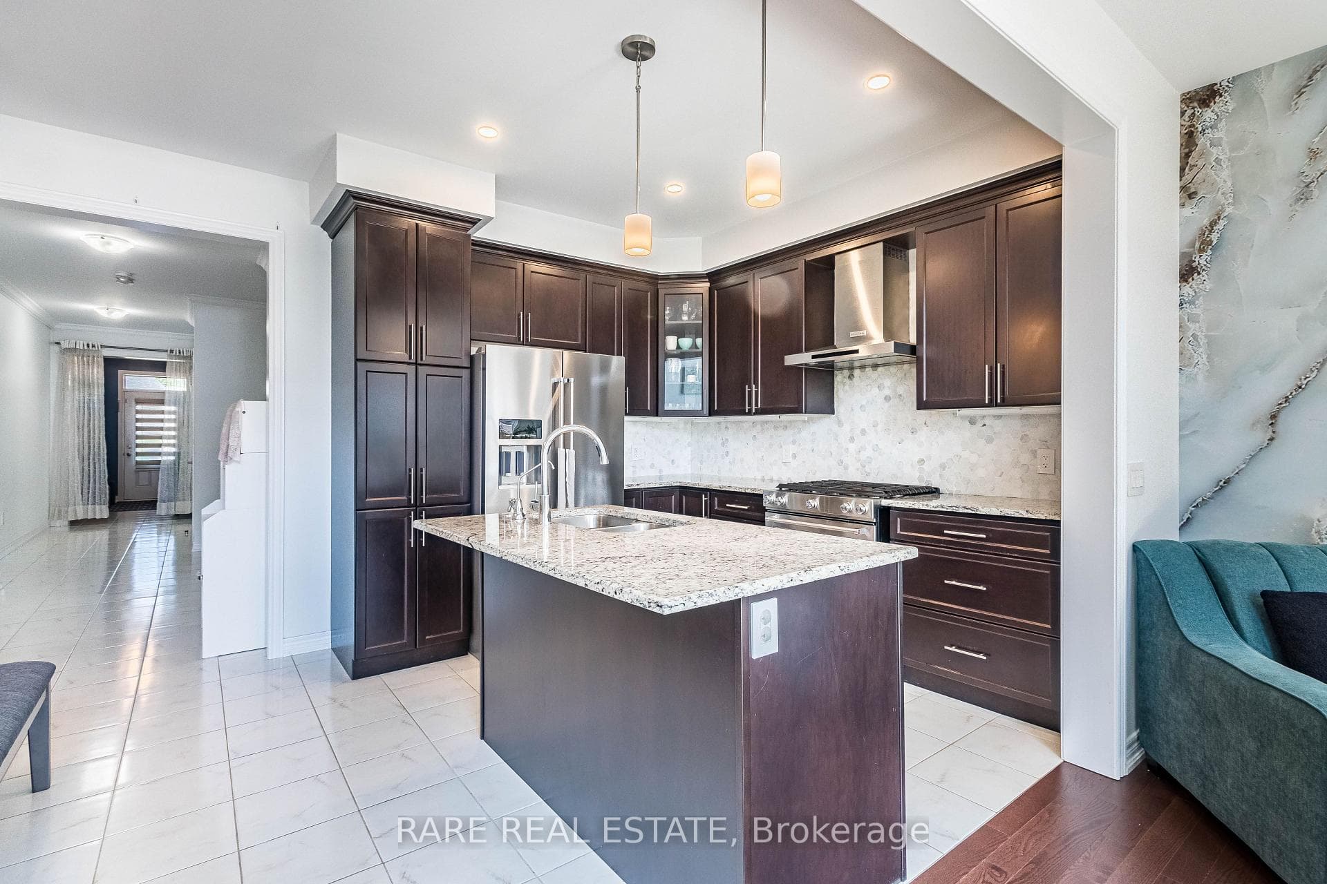34 Hopevalley Crescent photo 9
