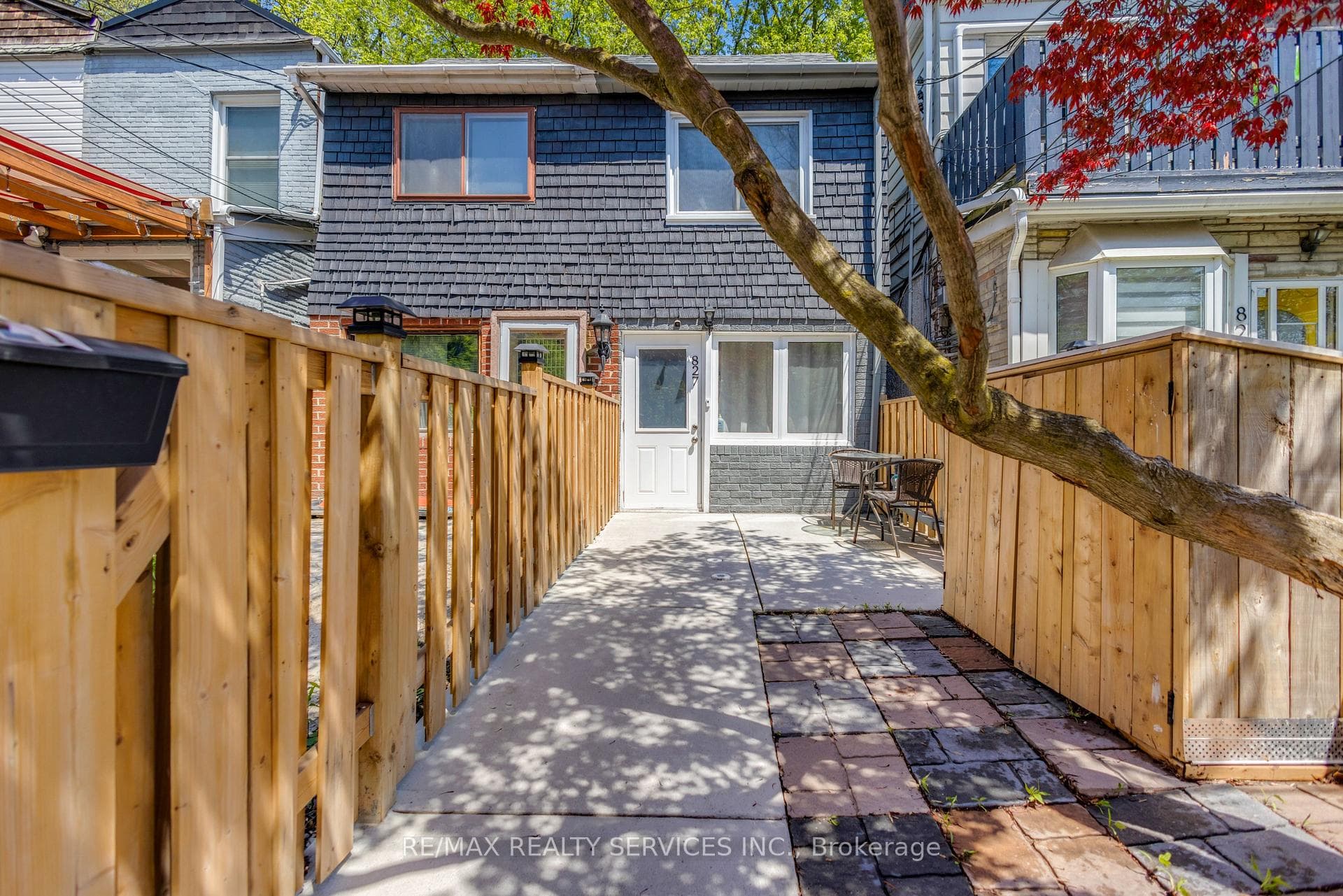 827 Craven Road photo 4