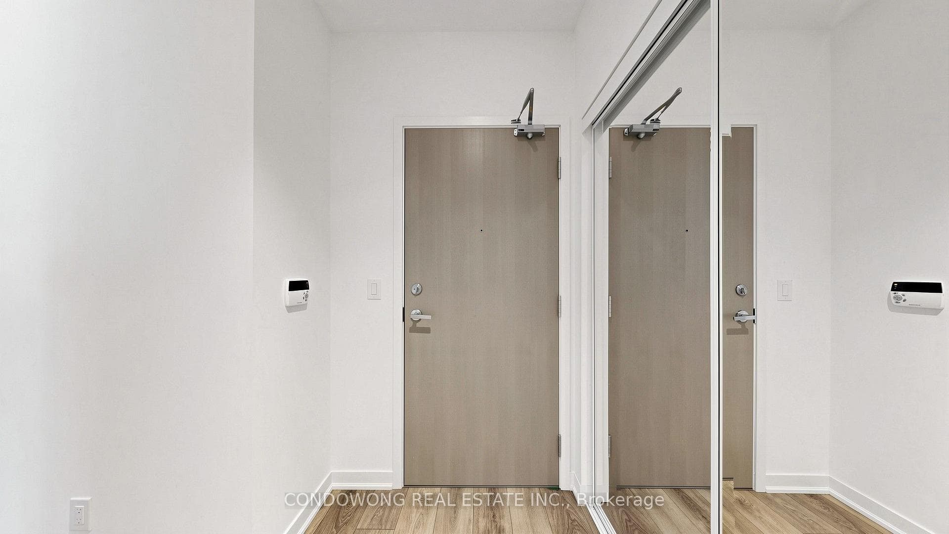 100 Harbour Street Unit 4905 photo 22