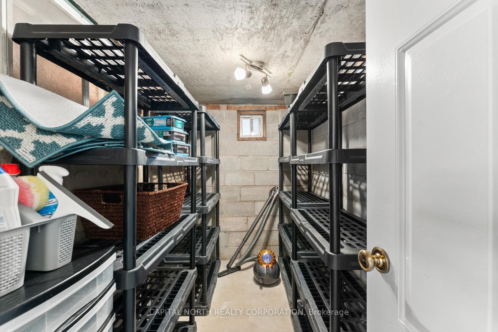 32 Brookhaven Drive Unit 3 photo 15