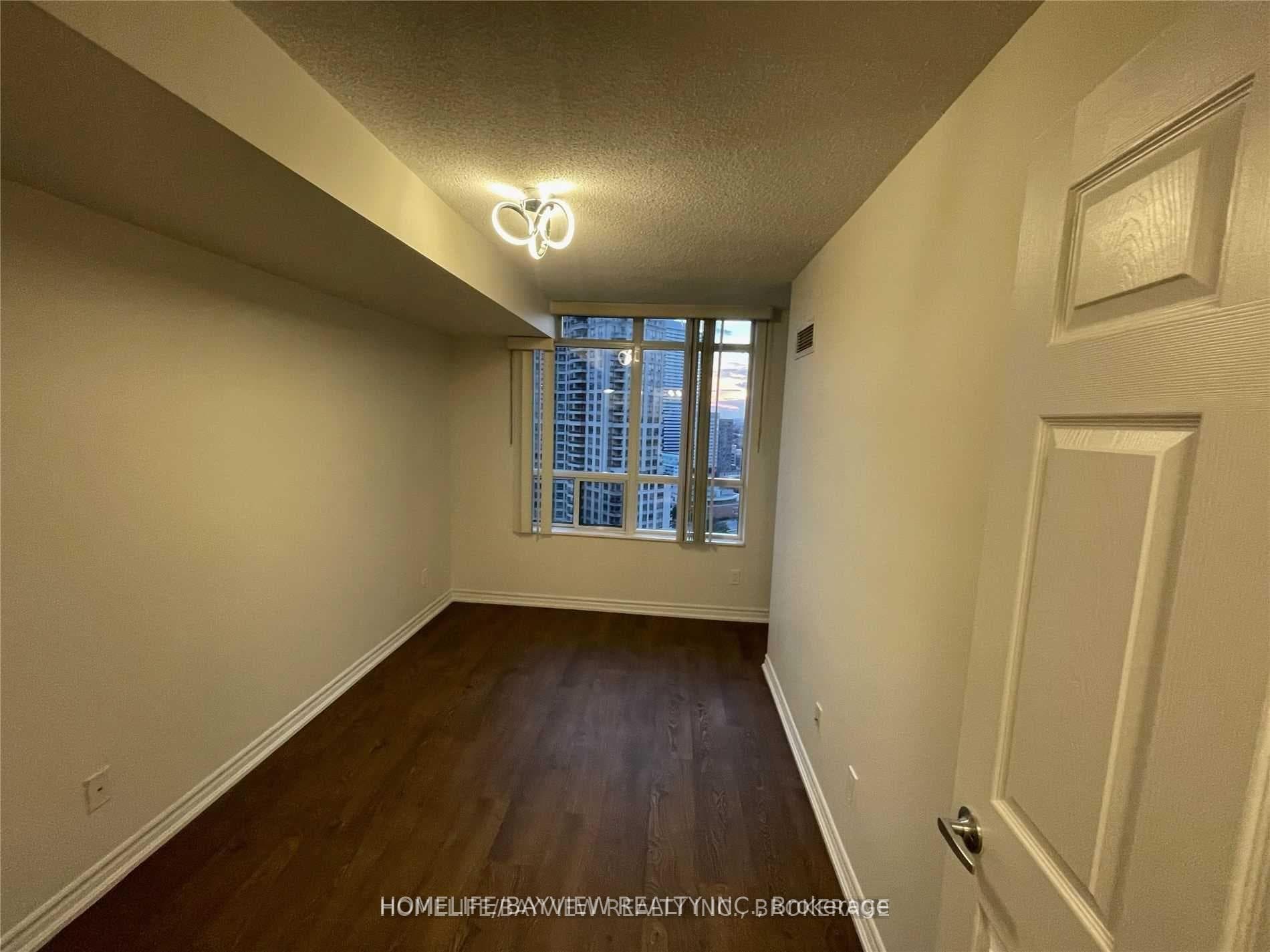 3880 Duke Of York Boulevard Unit 2204 photo 9