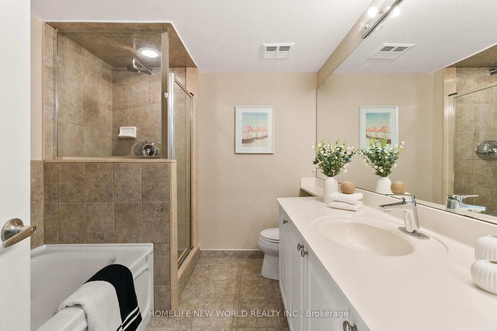30 Harrison Garden Boulevard Unit 2902 photo 15