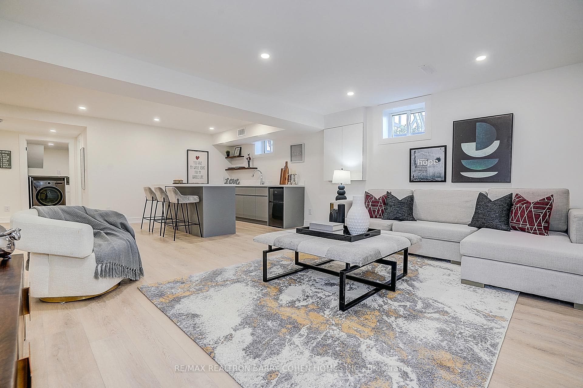 34 Elliotwood Court photo 35