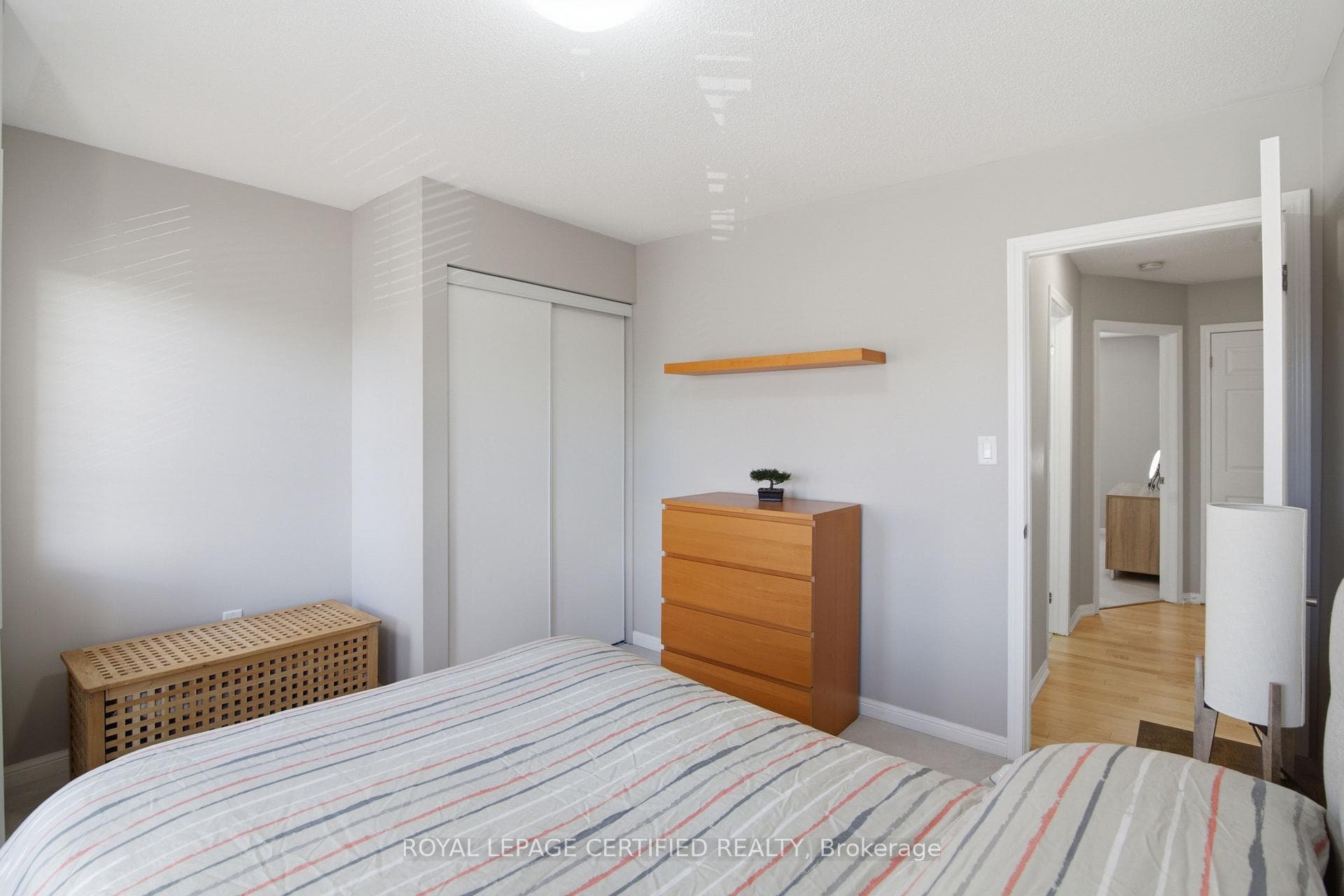 39 Van Fleet Terrace photo 29