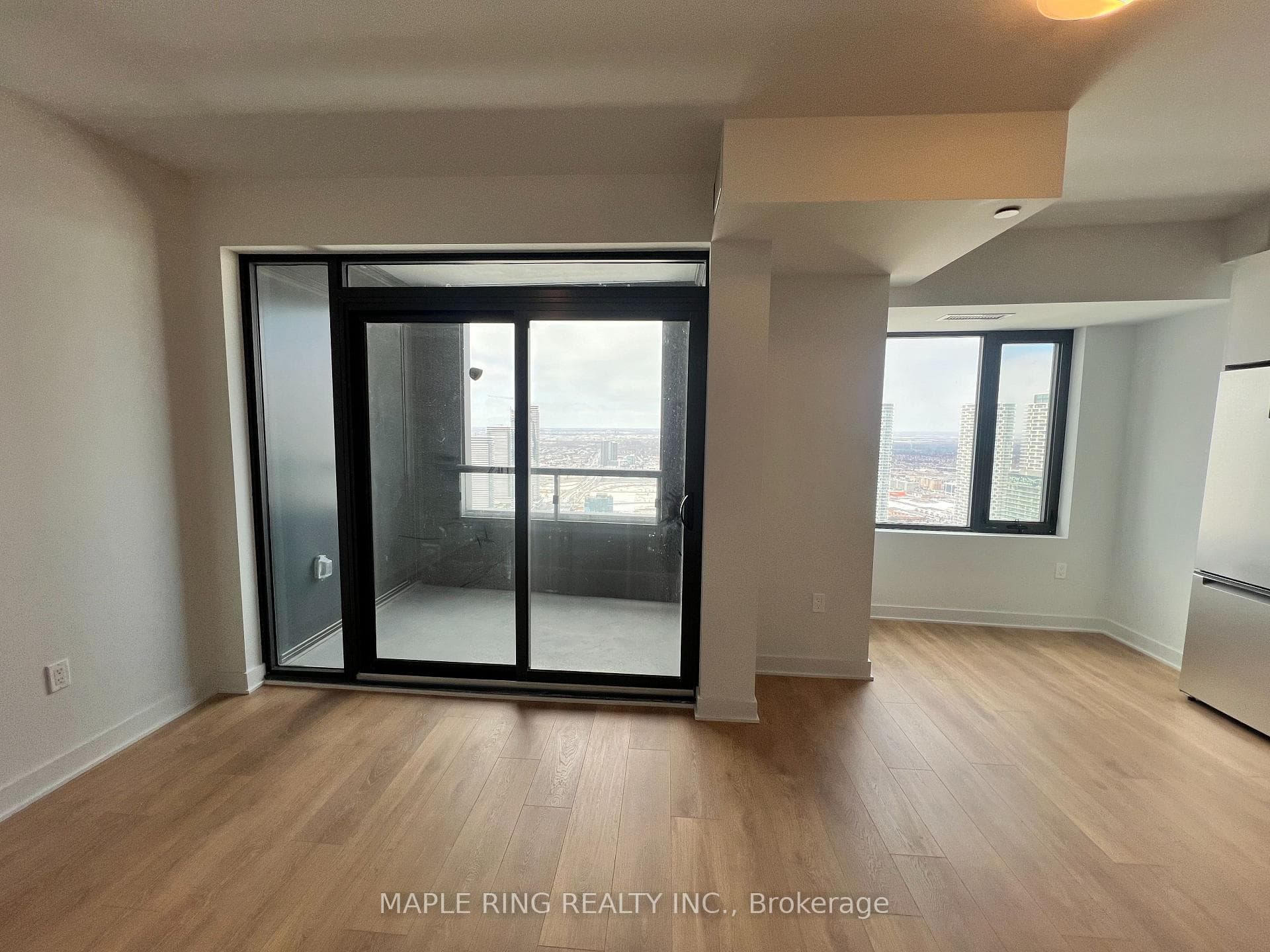 2920 Highway 7 Road Unit 4805 photo 8