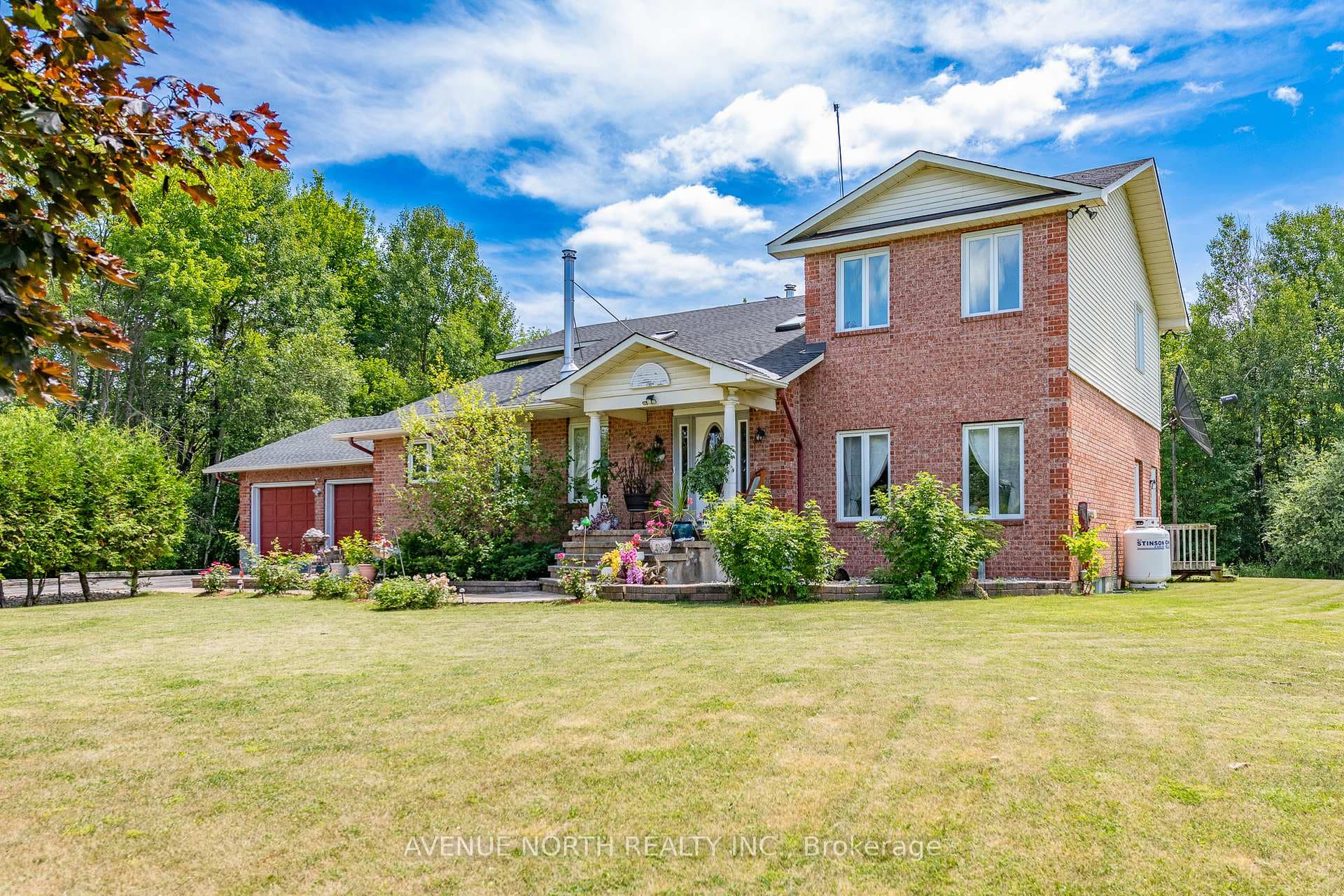 2310 RUSSLAND Road photo 1