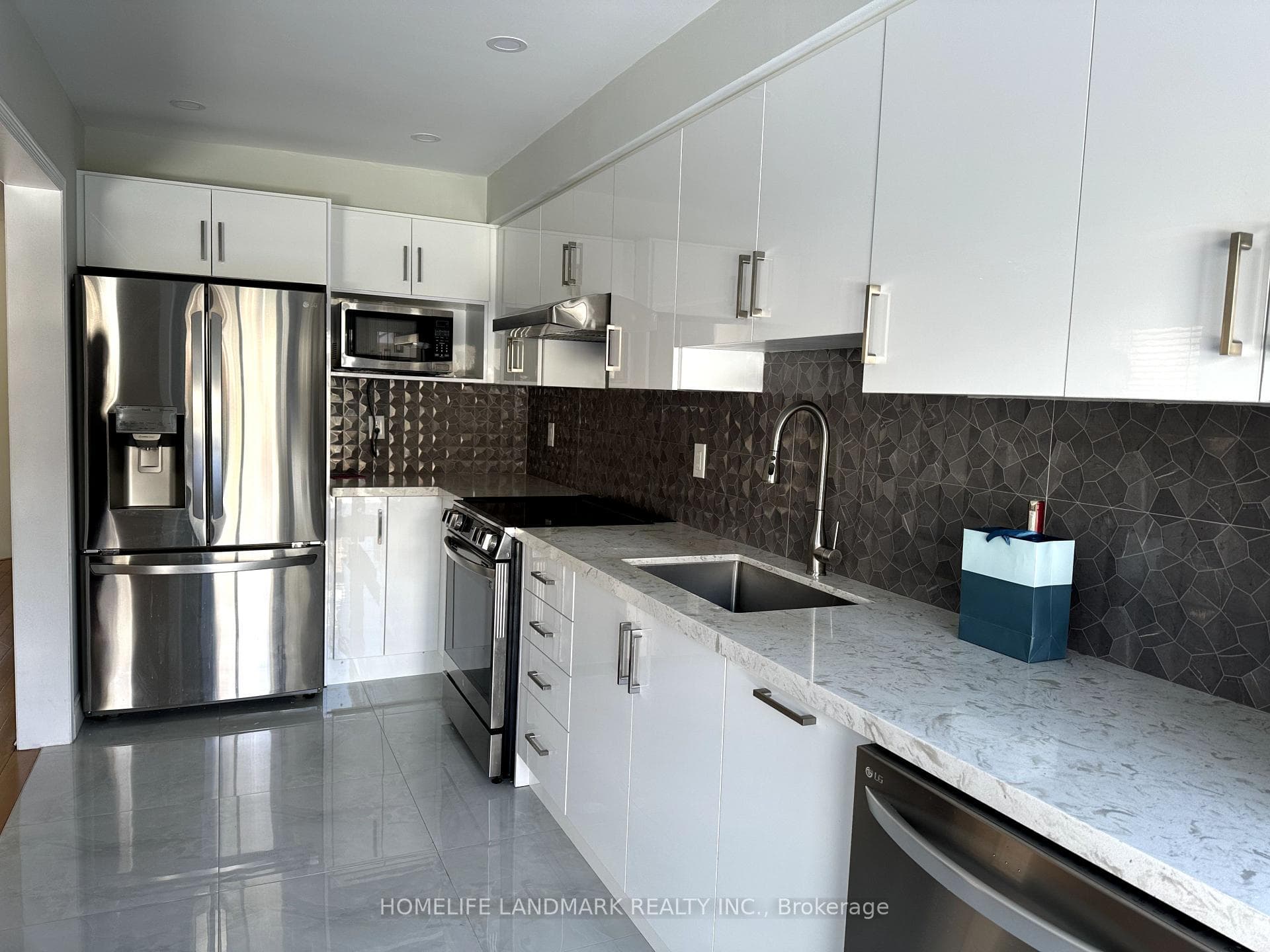 5929 Algarve Drive photo 5