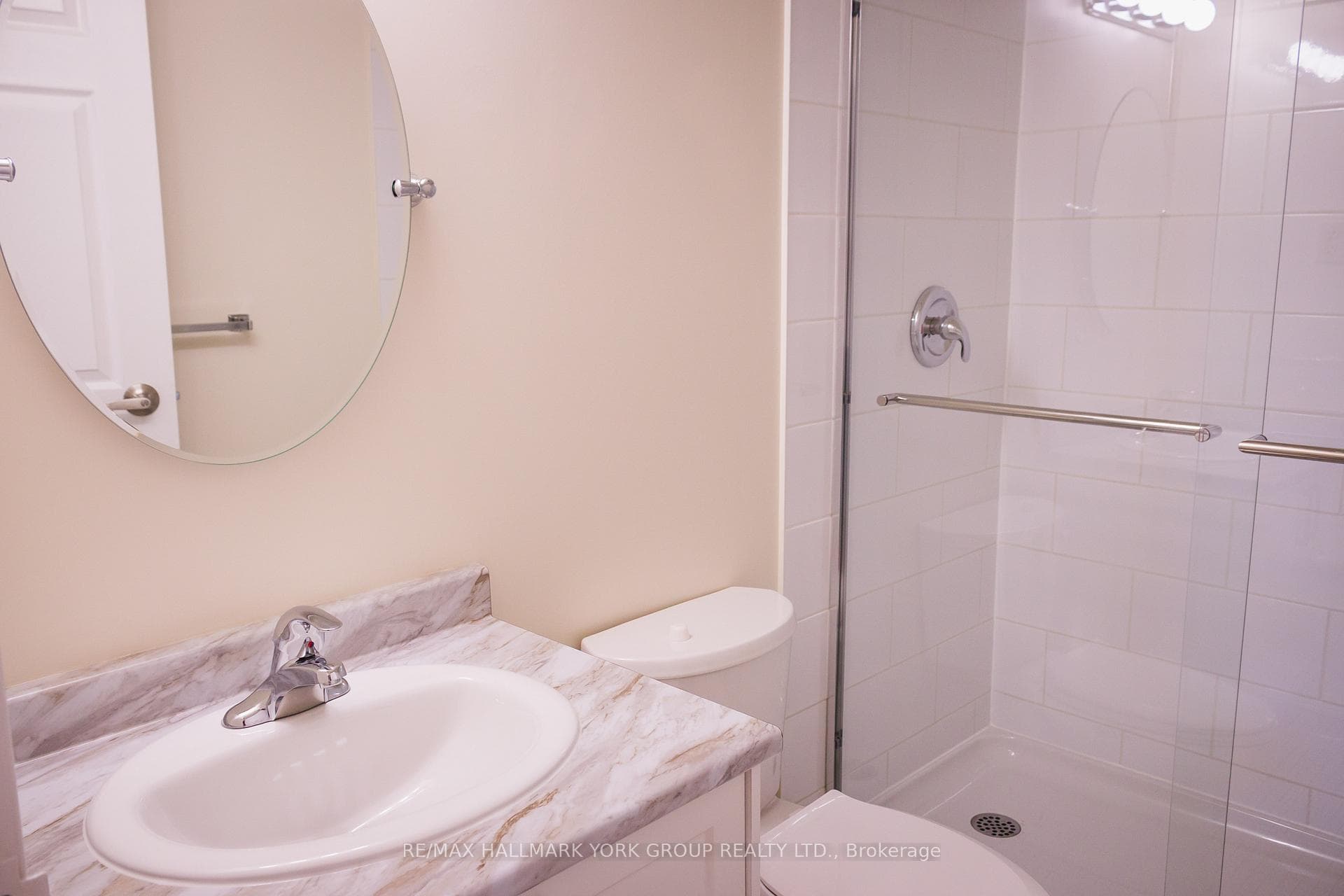 262 Rose Street Unit 501 photo 6