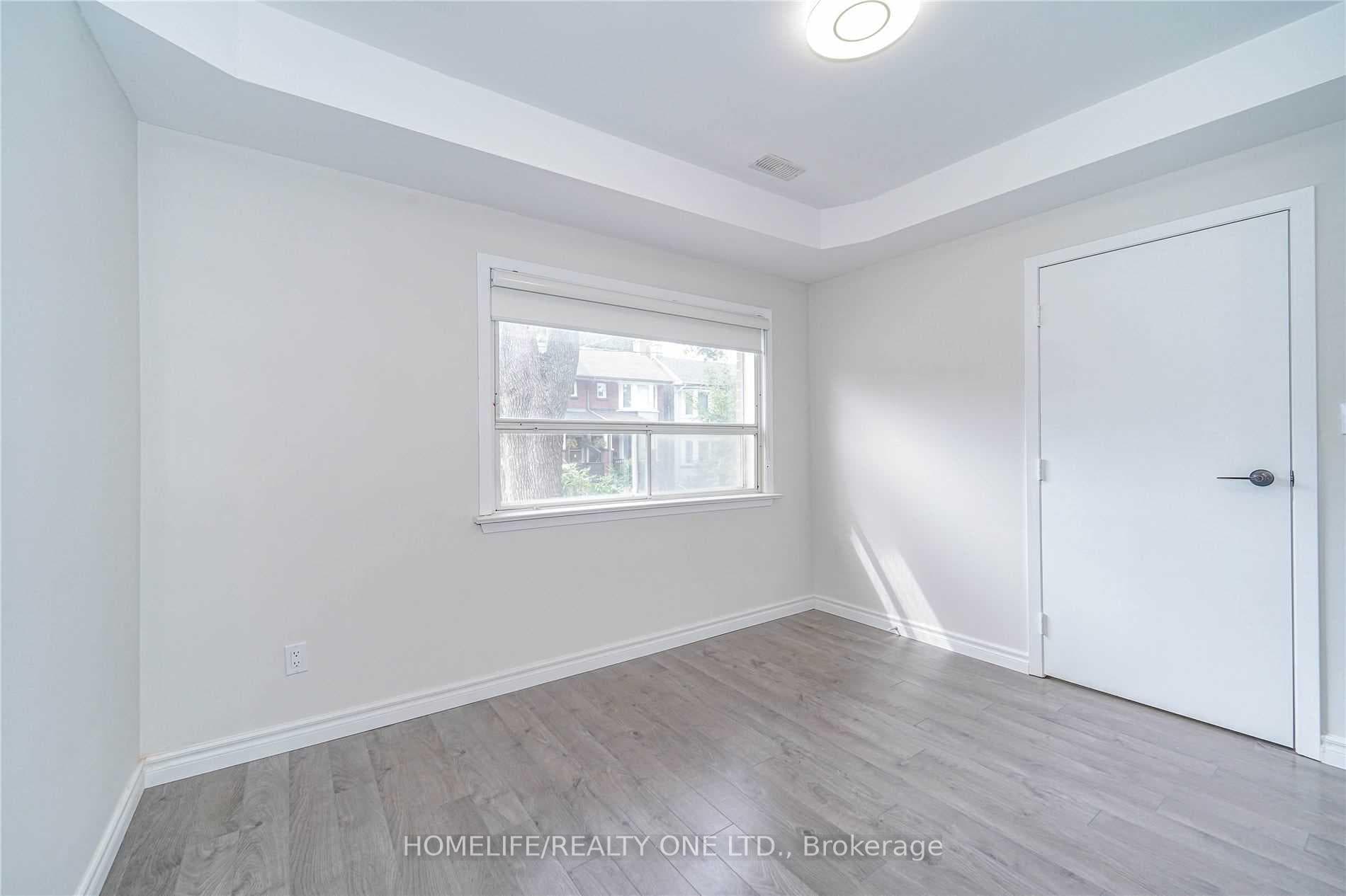 104 Benson Avenue Unit Main photo 7