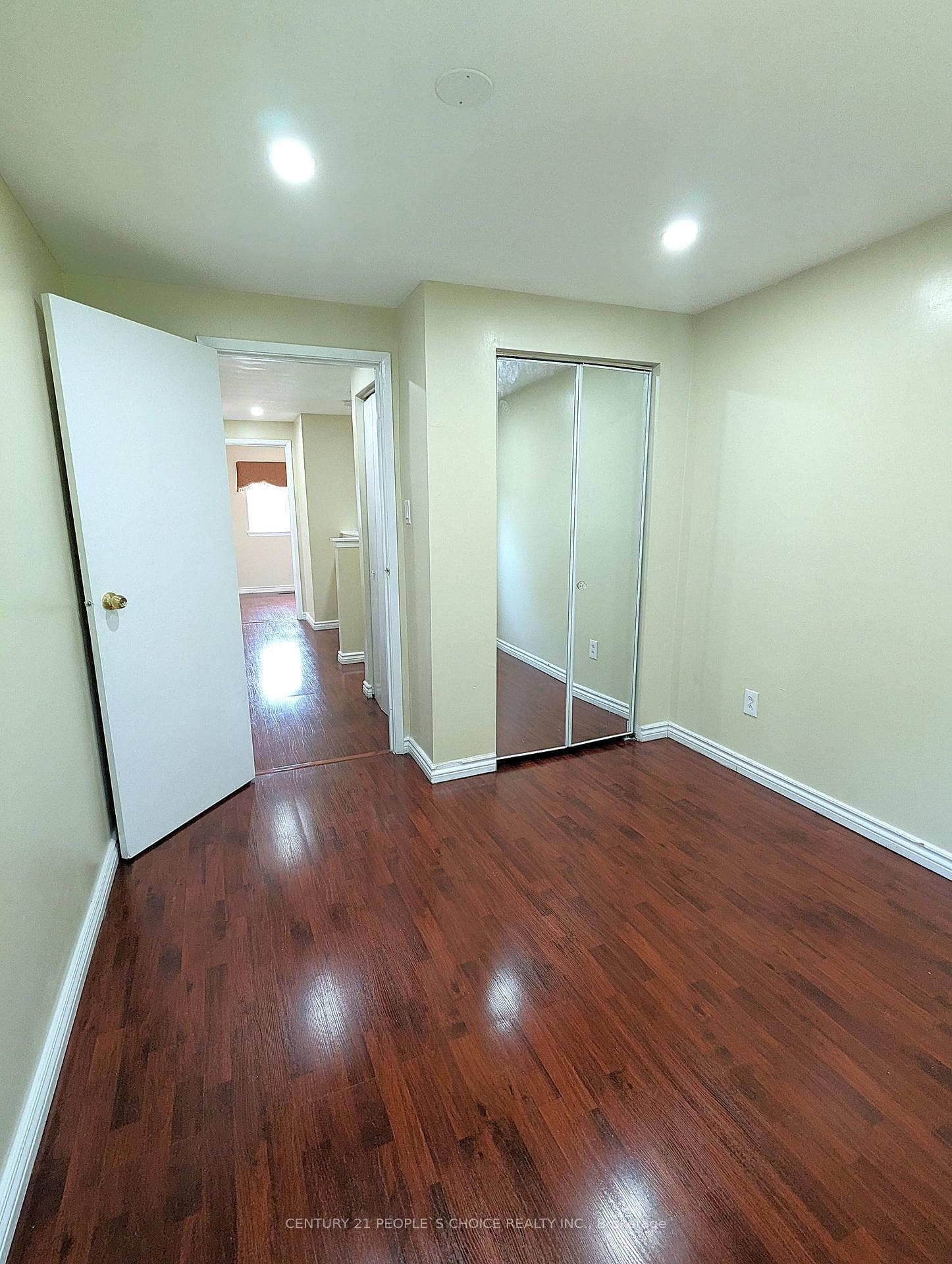 45 Whiteleas Avenue photo 28