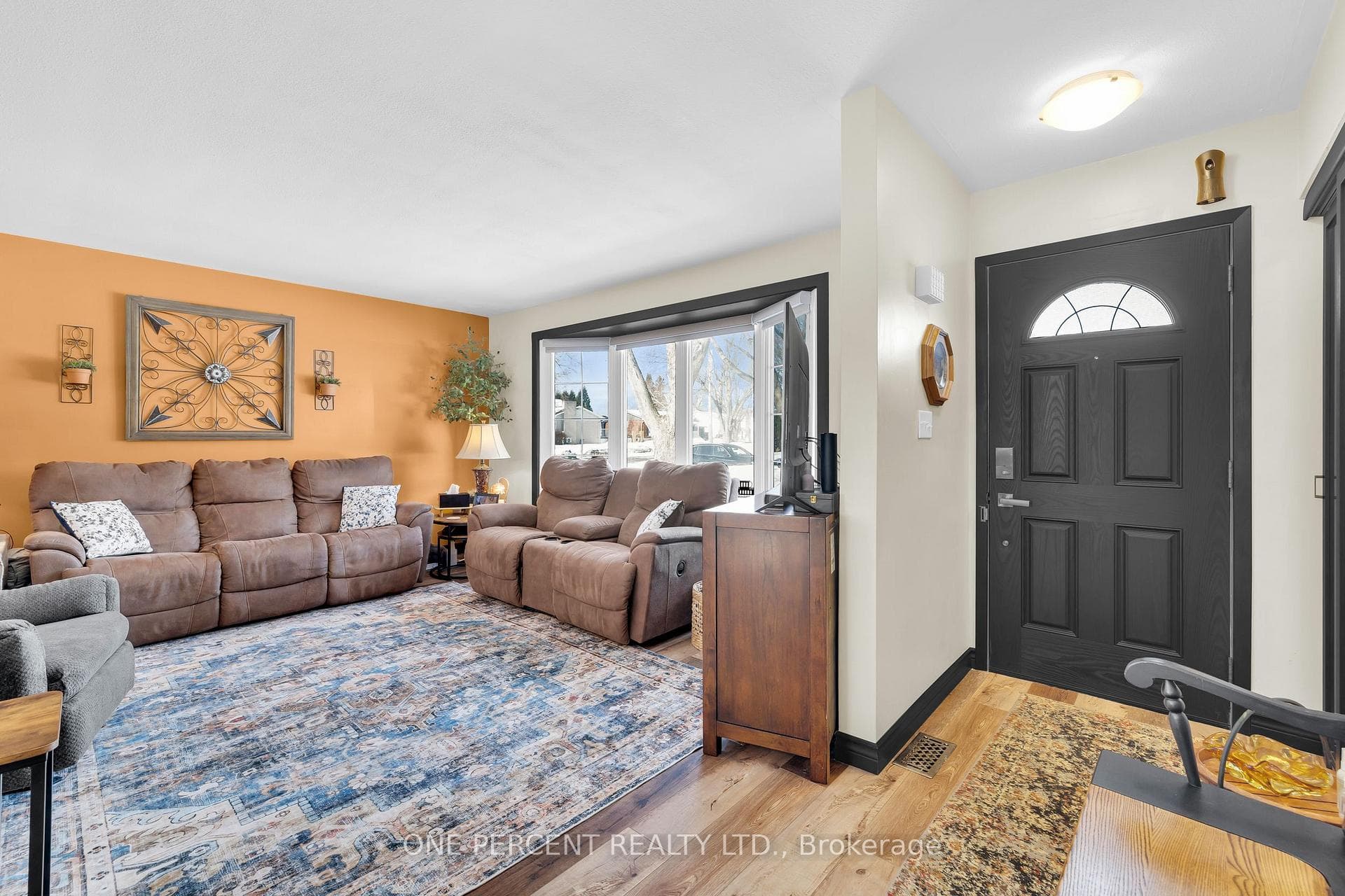 26 Peden Boulevard photo 3