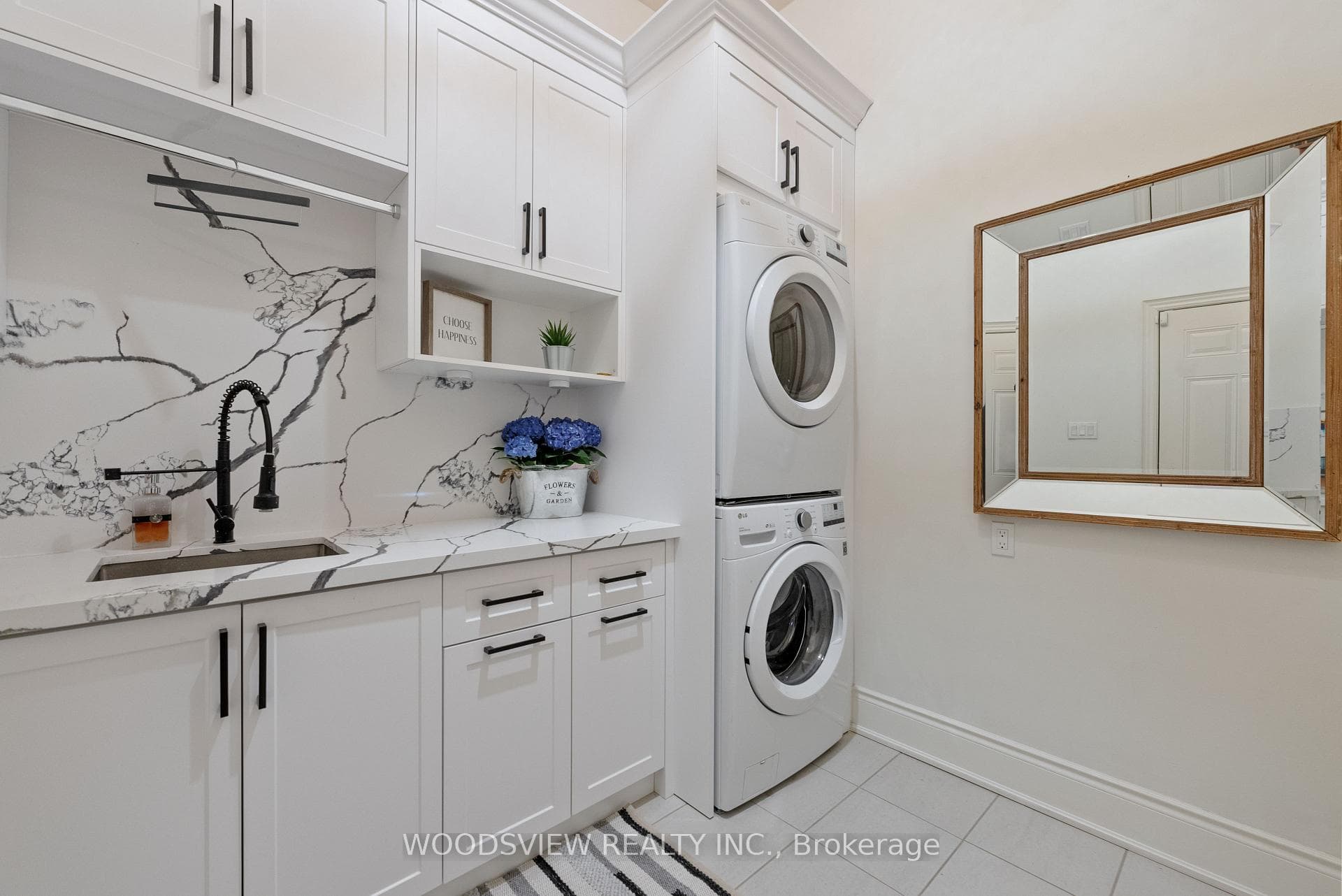 269 Wesmina Avenue photo 18