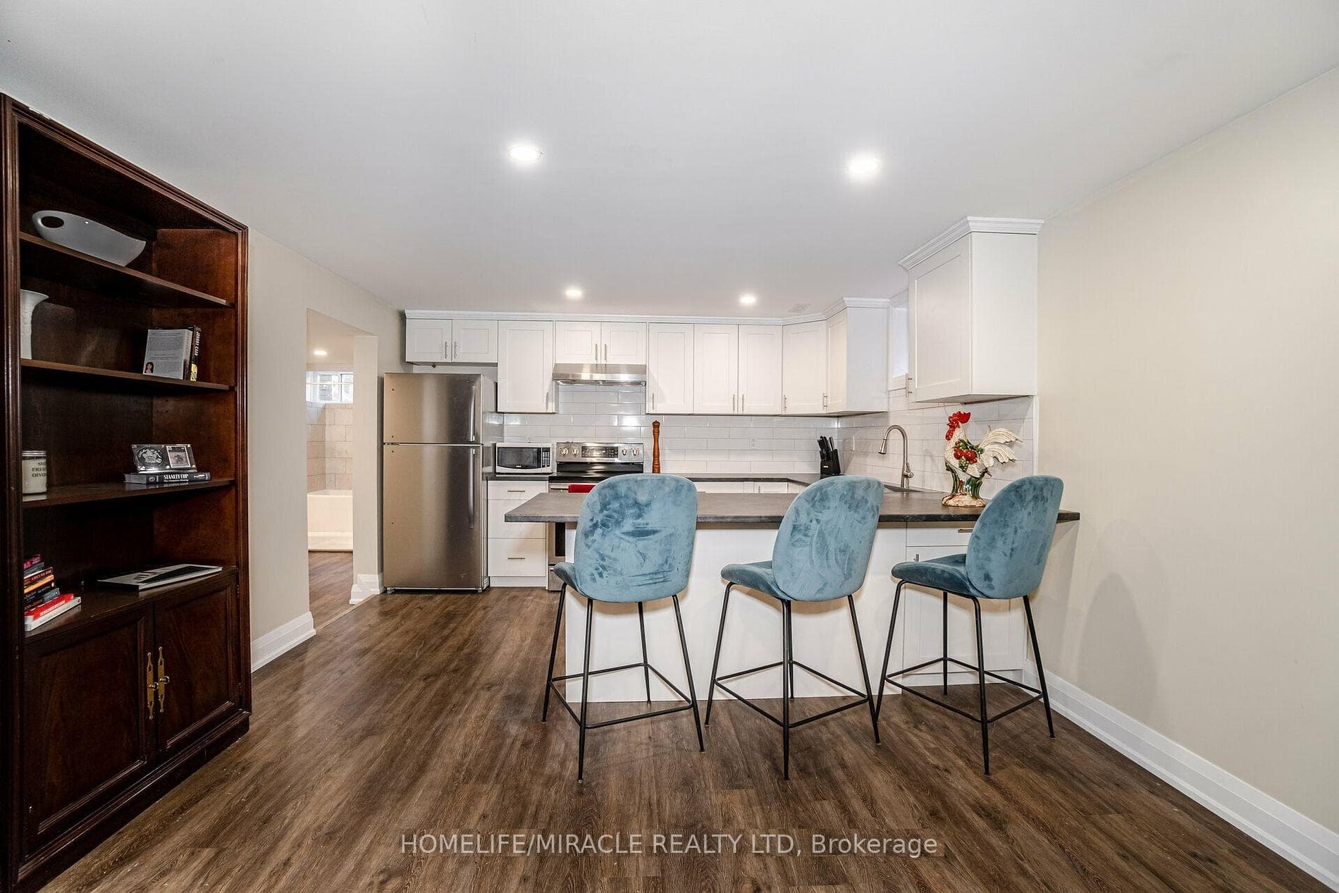 18 Prouse Drive photo 8