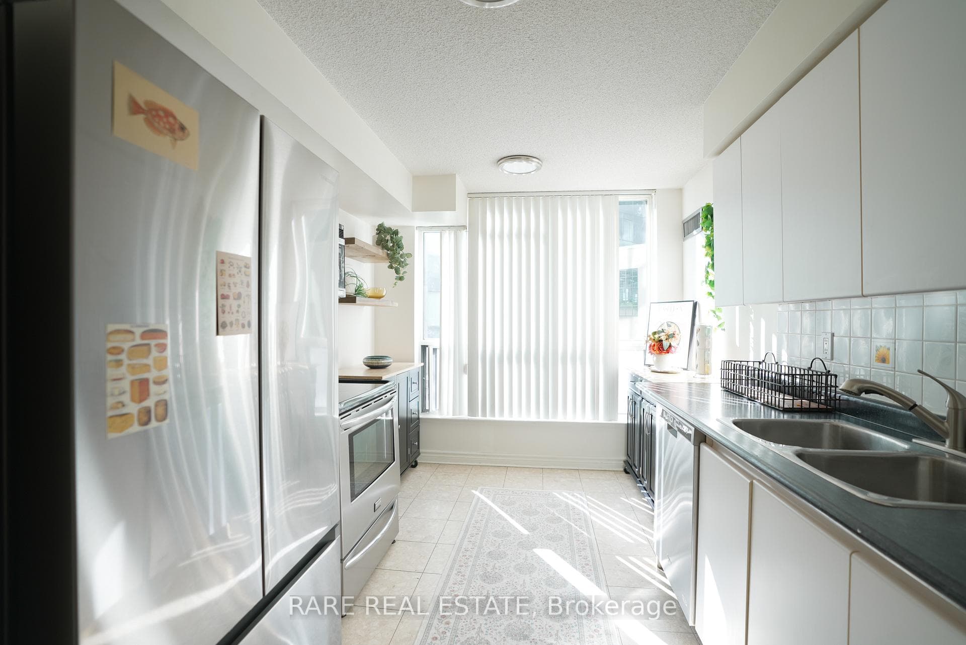 24 Wellesley Street Unit 203 photo 3