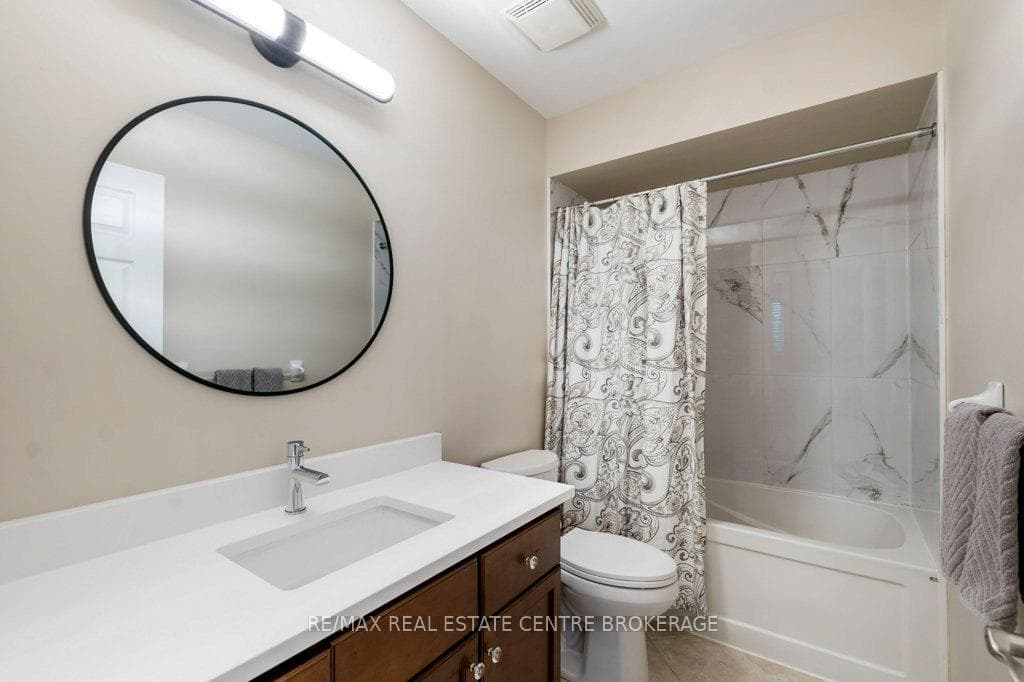 4028 ALEXAN Crescent photo 26