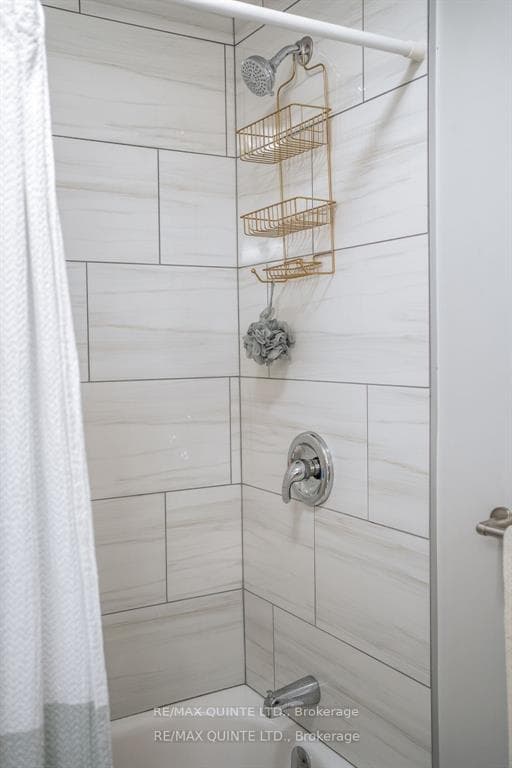 27 Dewal Place photo 42