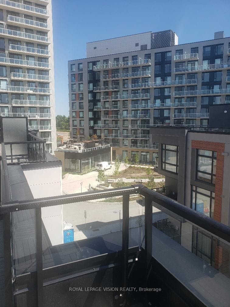 12 David Eyer Road Unit TH 1123 photo 21