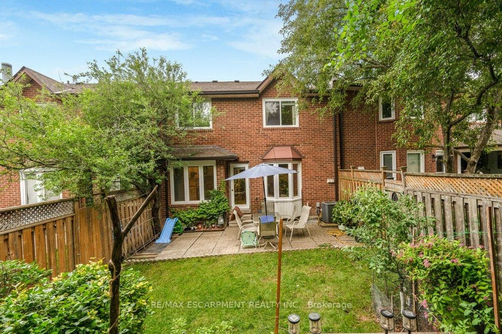2597 Addingham Crescent photo 26