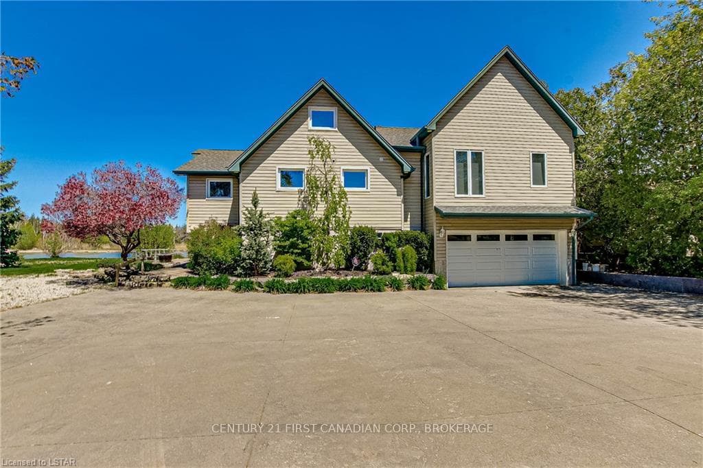 7474 RIVERSIDE Drive photo 5
