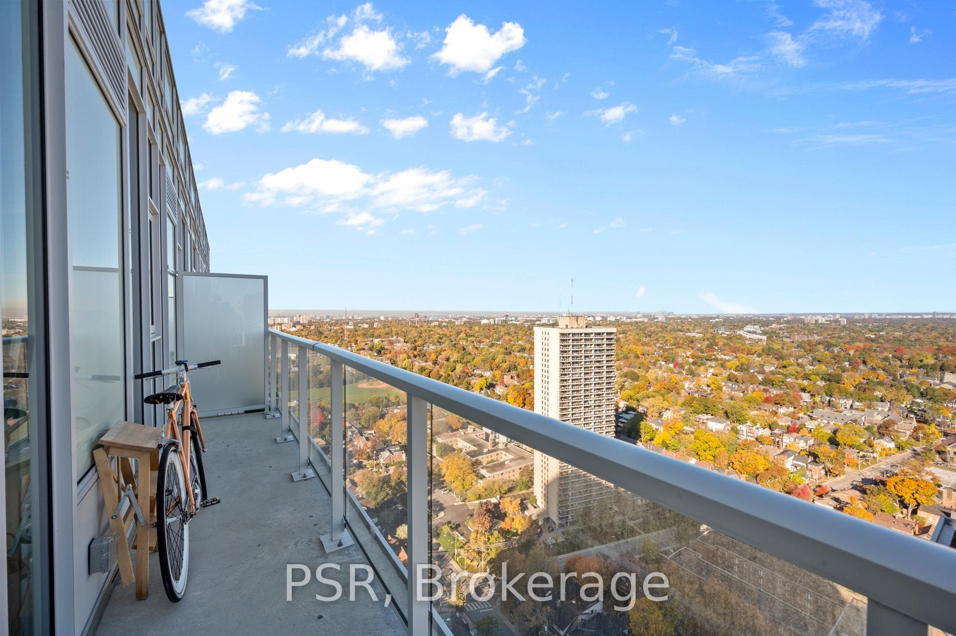 33 Helendale Avenue Unit 3101 photo 17