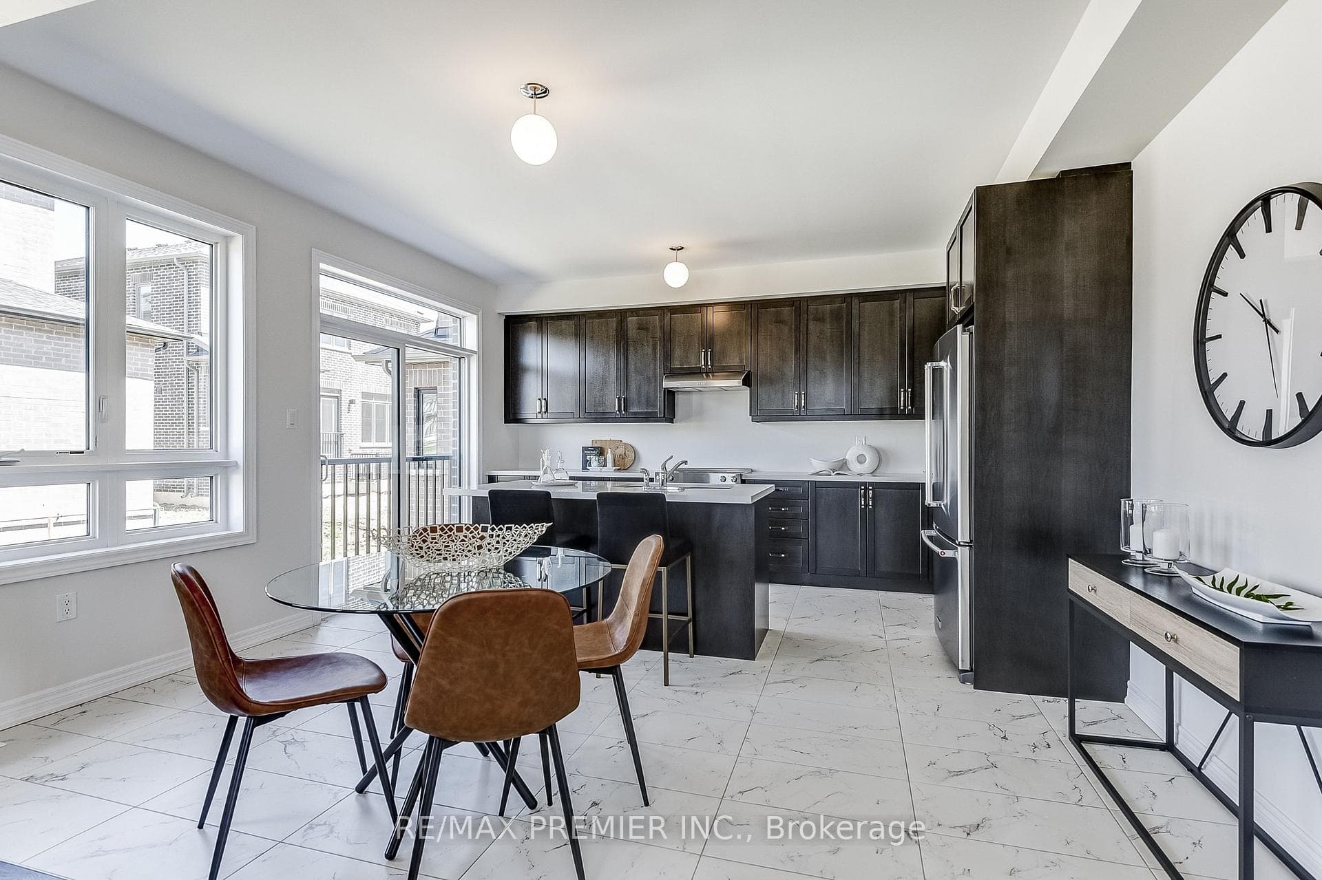223 Yakefarm Boulevard photo 14