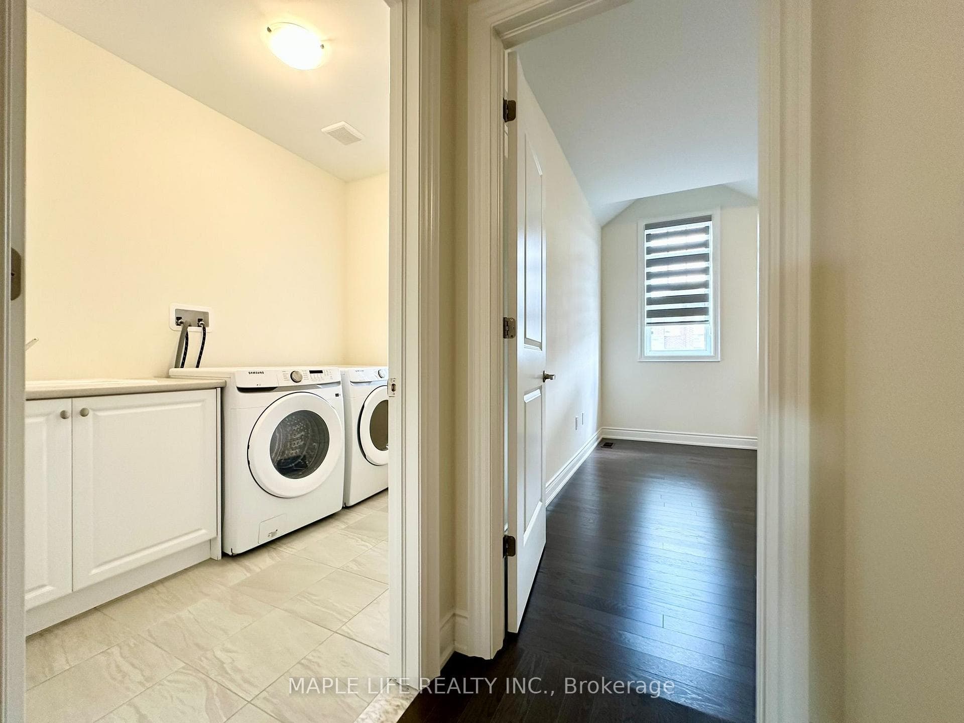 162 Rowe Street photo 25