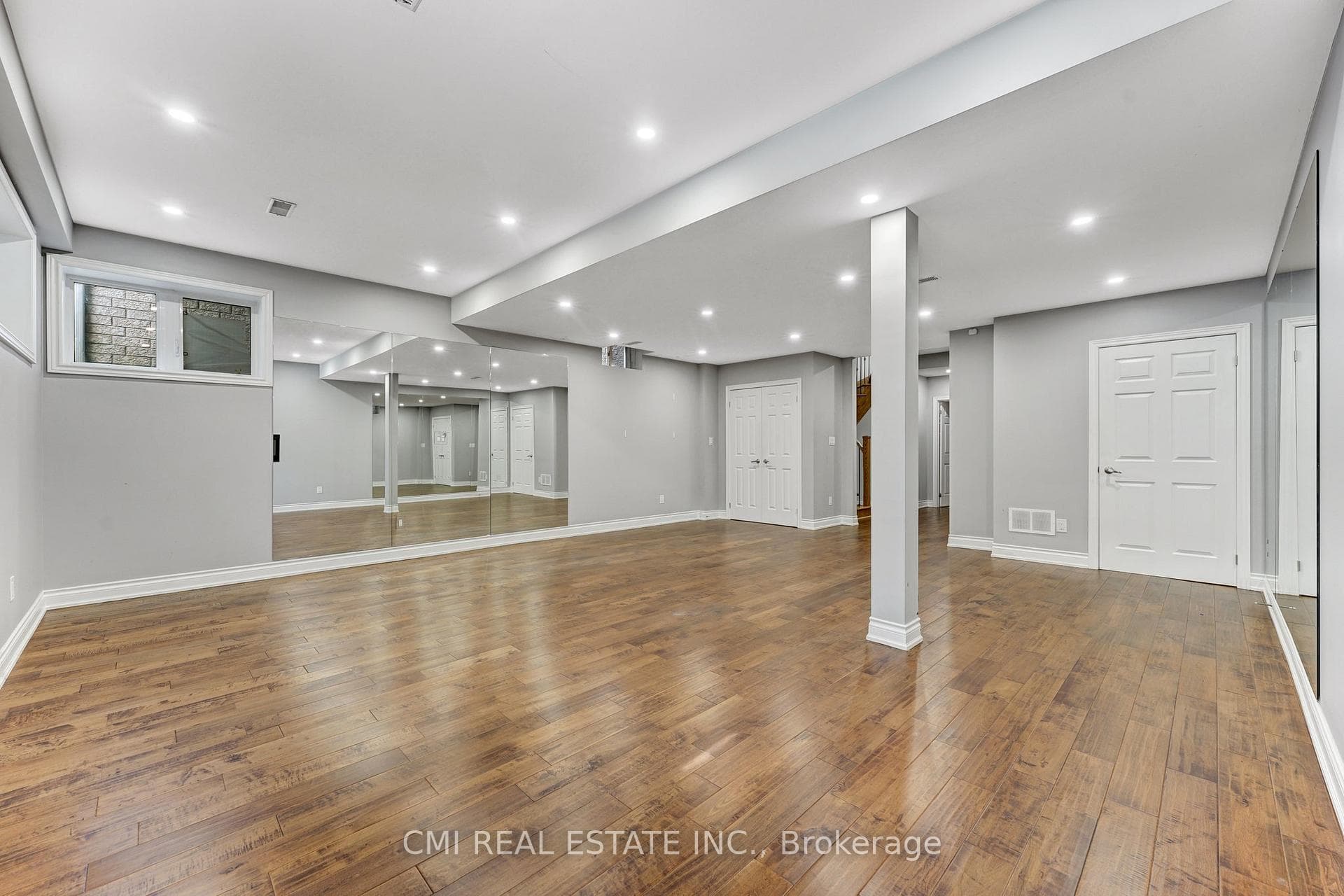 3136 Watercliffe Court photo 36