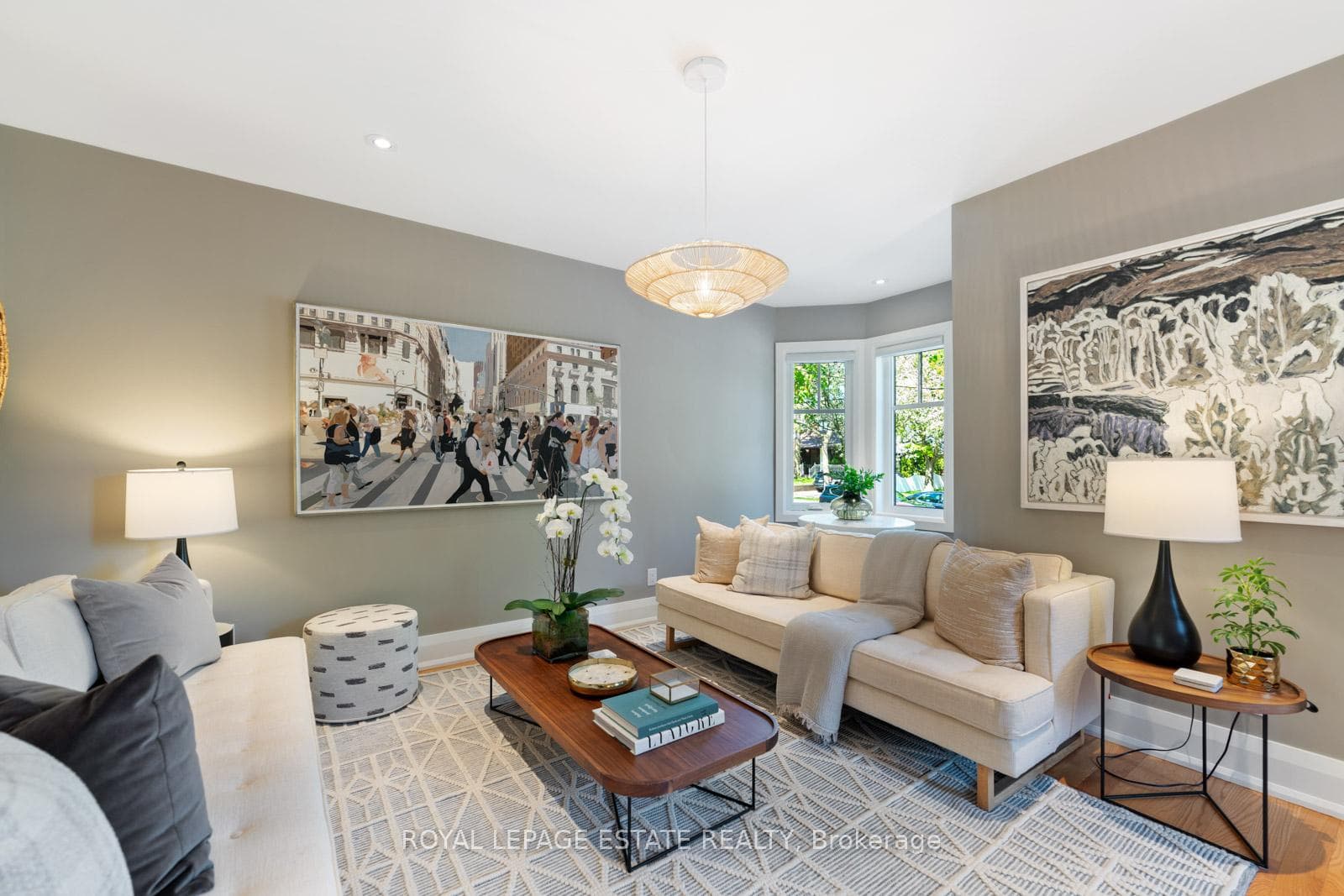 100 Blantyre Avenue photo 8