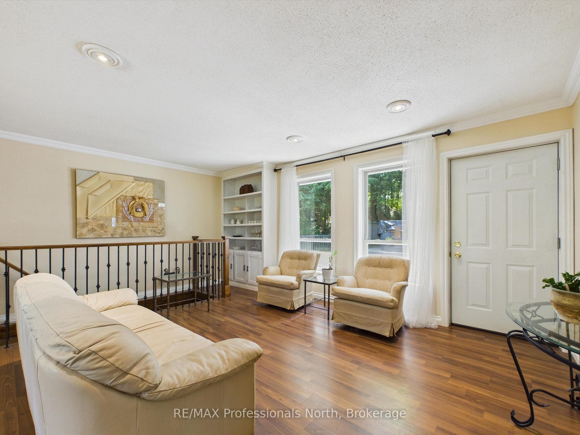 800 Manitoba Street photo 14