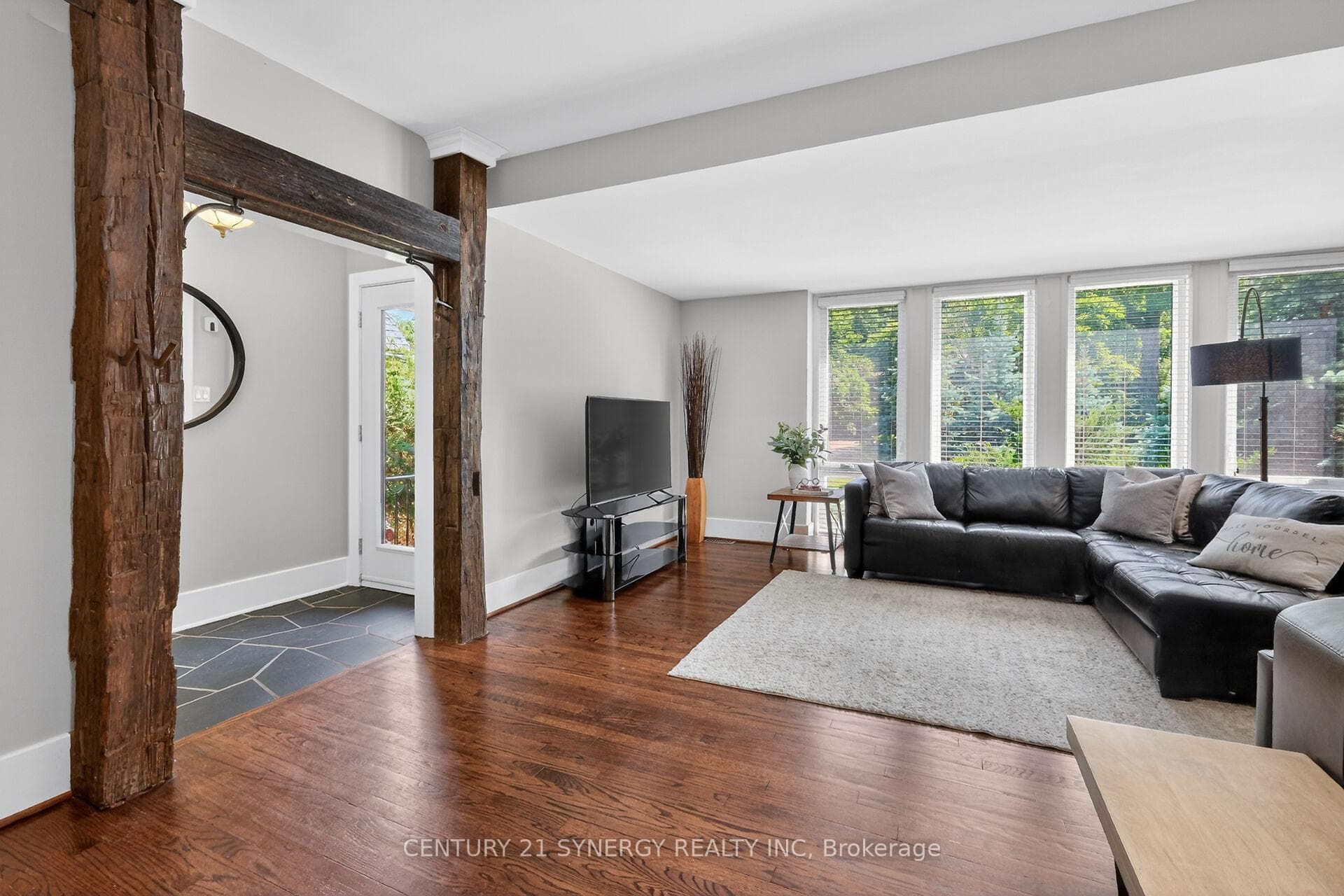 719 Island Park Drive photo 4