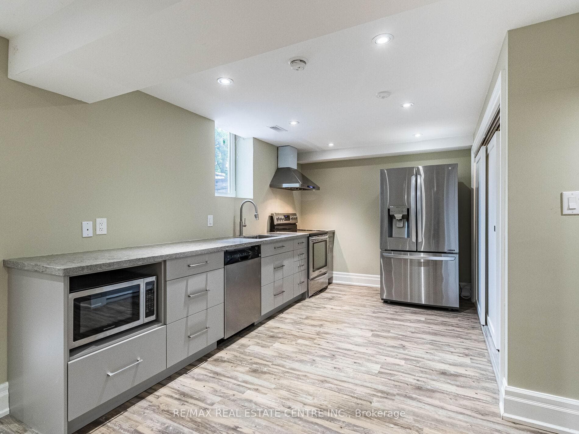 Lavish Open Kitchen