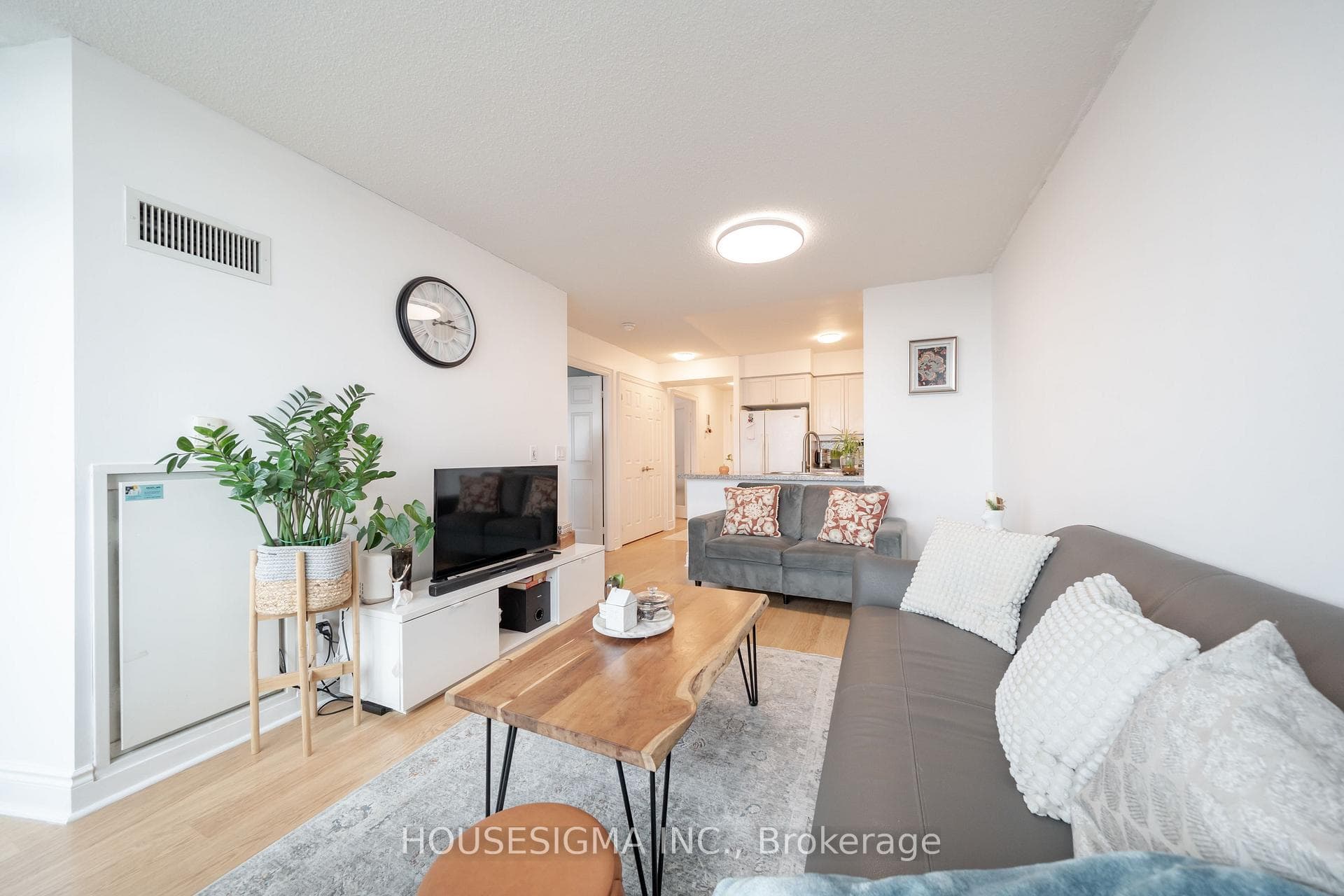 15 Greenview Avenue Unit 2508 photo 3