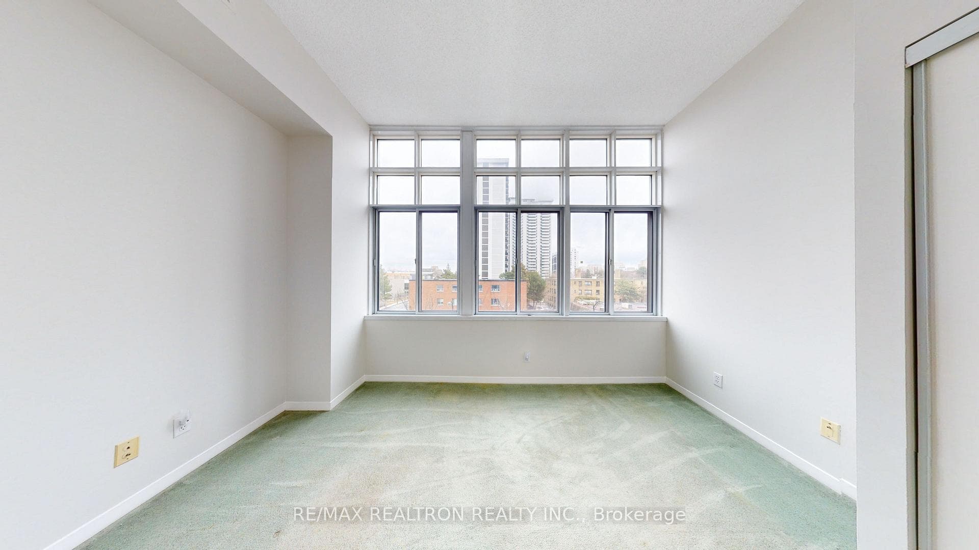 1901 Yonge Street Unit 401 photo 21