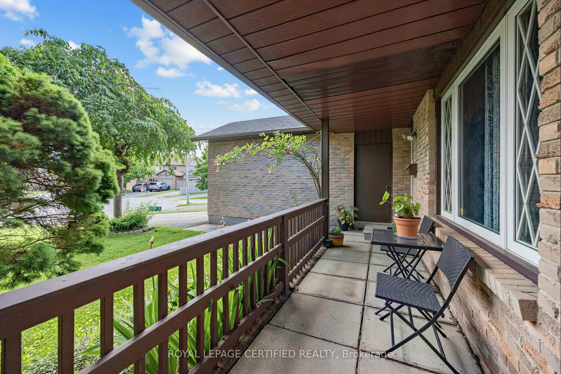 22 Borden Hill Court photo 5