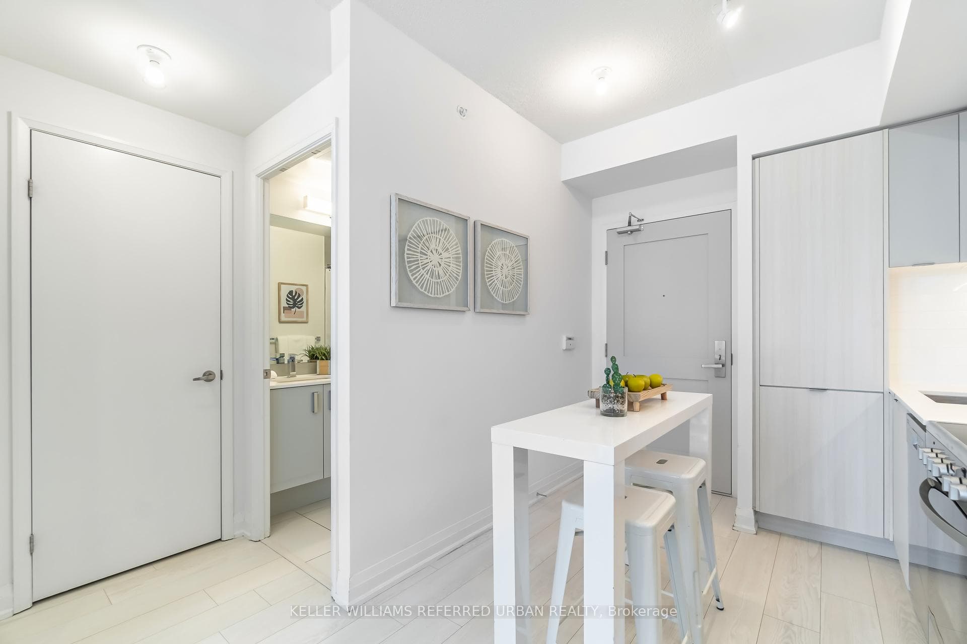 26 Gibbs Road Unit 731 photo 7