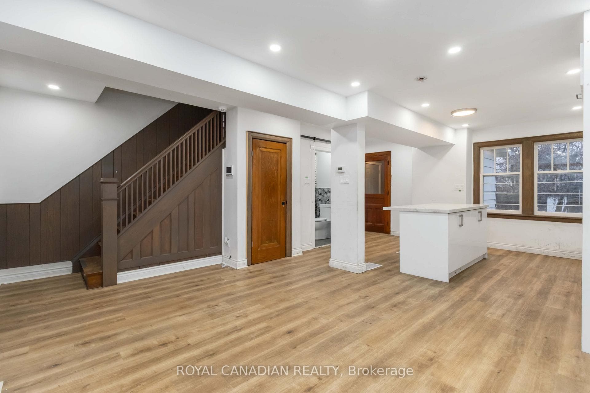 274 Ritson Road photo 10