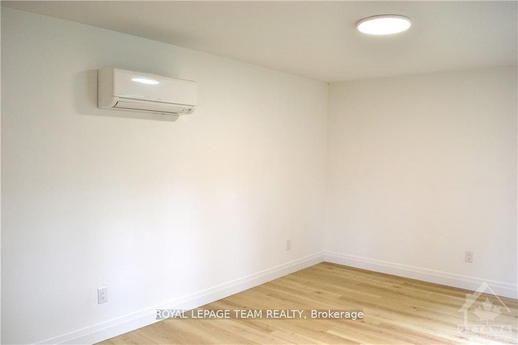 503 ATHLONE Avenue Unit 1 photo 15