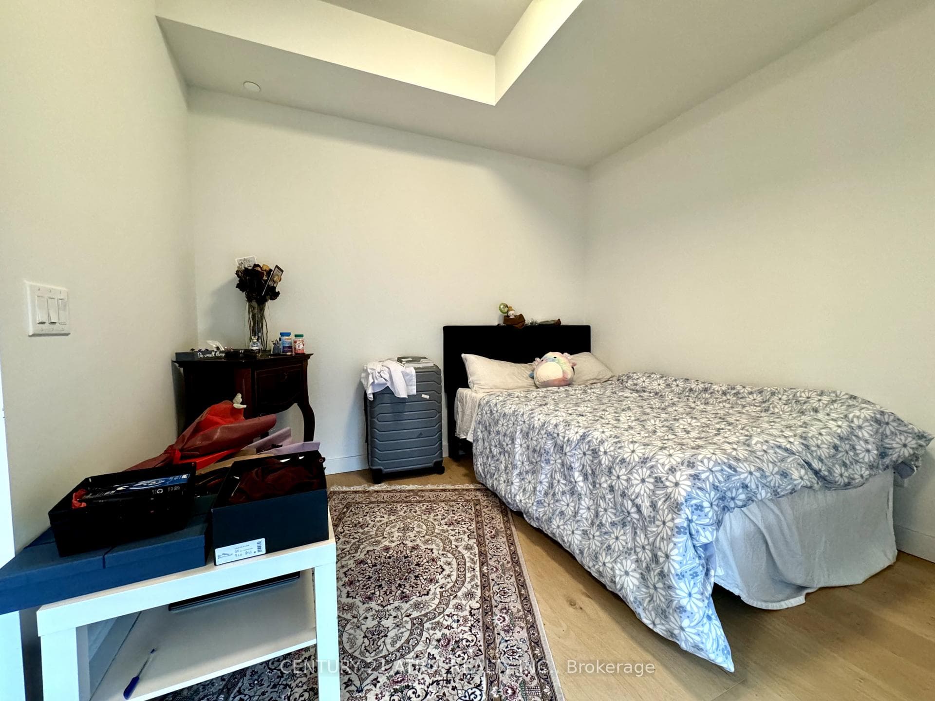 81 Wellesley Street Unit 1801 photo 15