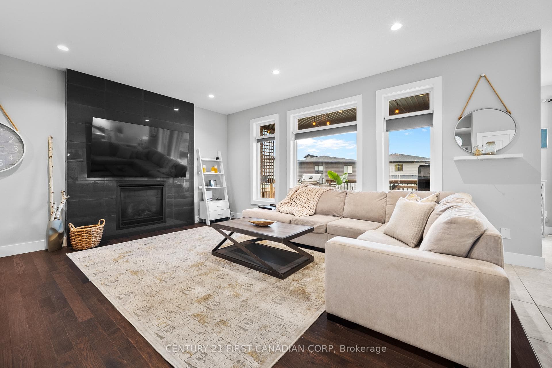 1804 BROWN Drive photo 10