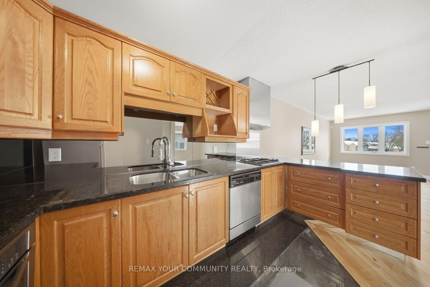 1500 Paddington Court photo 14