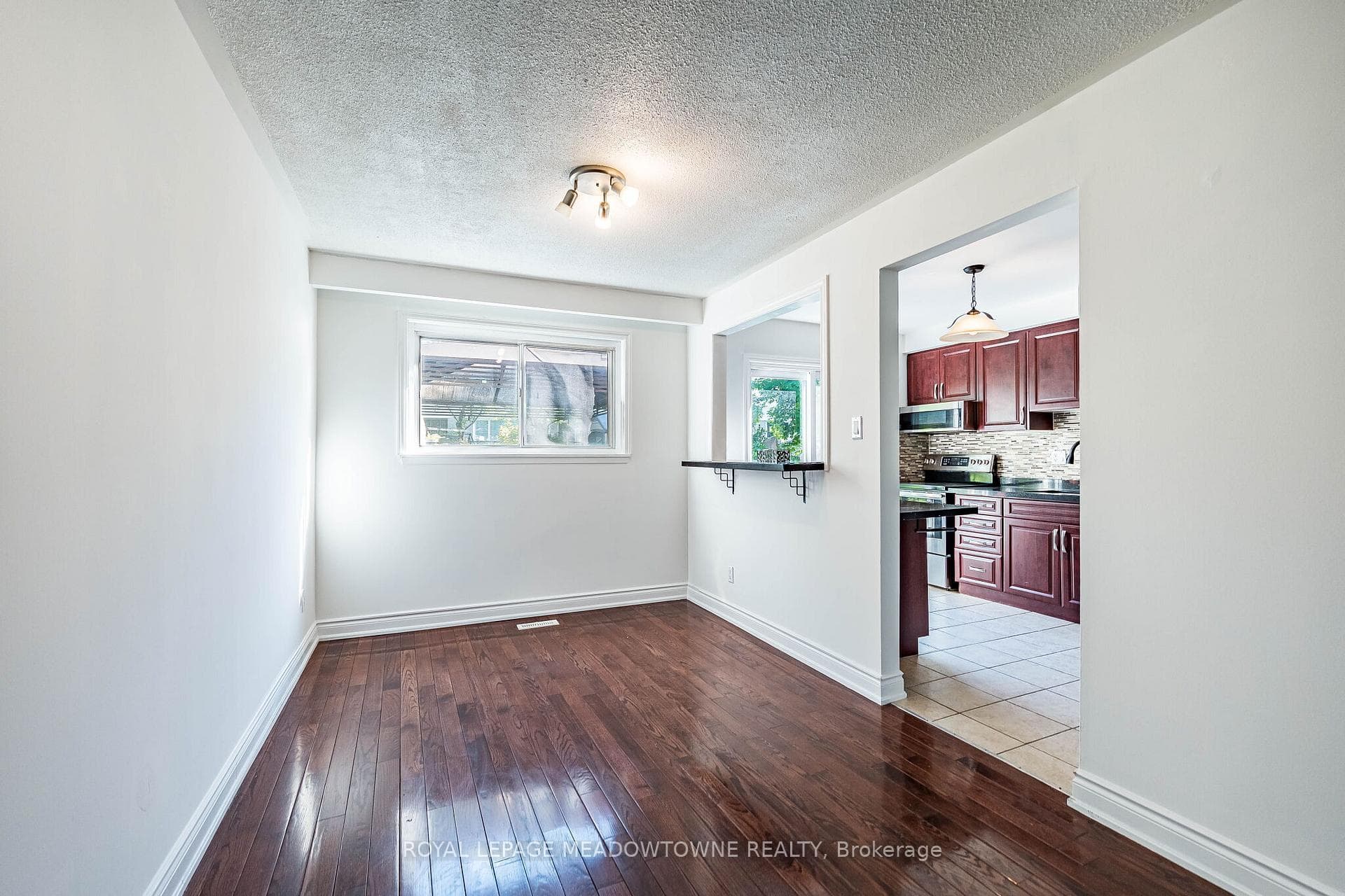 2155 Pashak Court photo 8