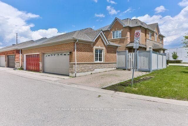 20 Forest Run Boulevard photo 1