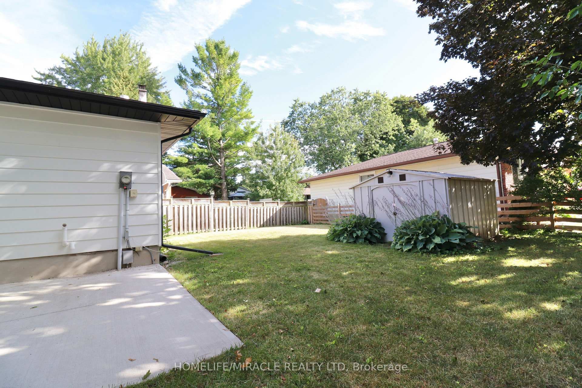 354 Lee Circle photo 37