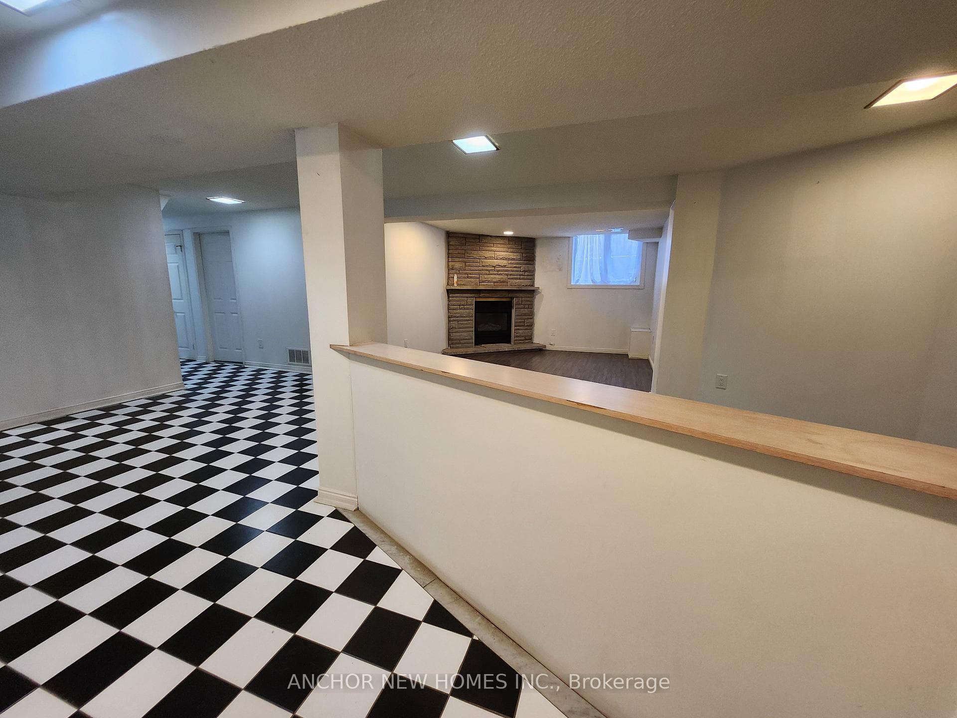 1078 Ceremonial(Basement) Drive photo 8