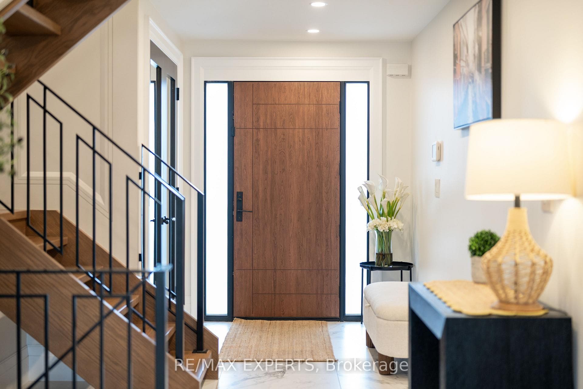 2453 Bonner Road photo 4