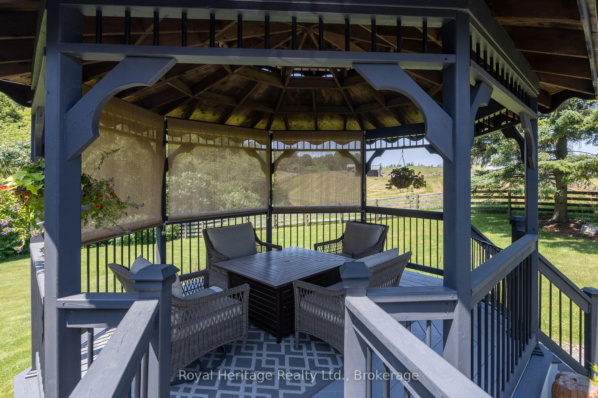 465 Chalk Lake Road photo 35