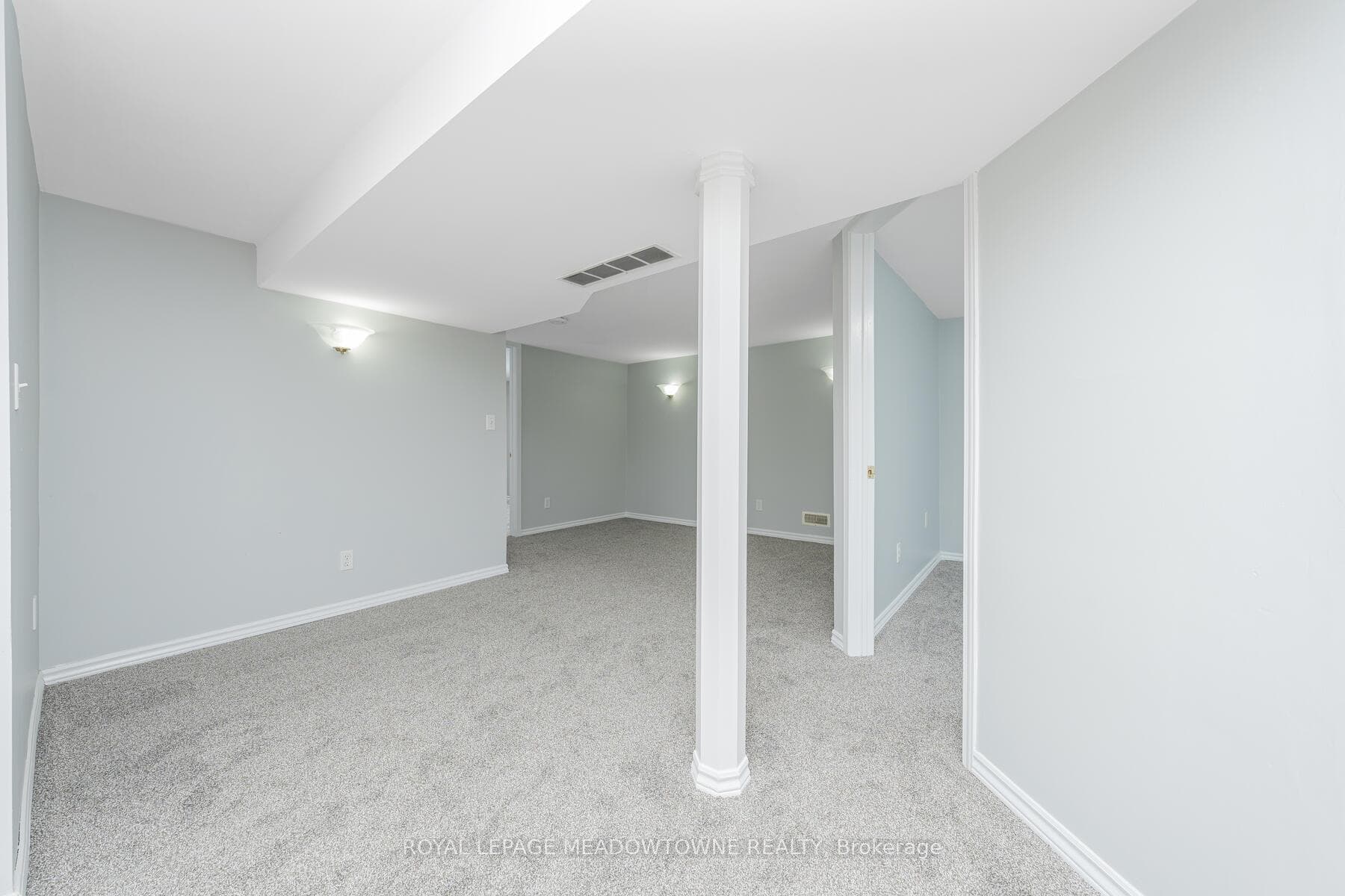 15 Summit Crescent Unit Unit B photo 9
