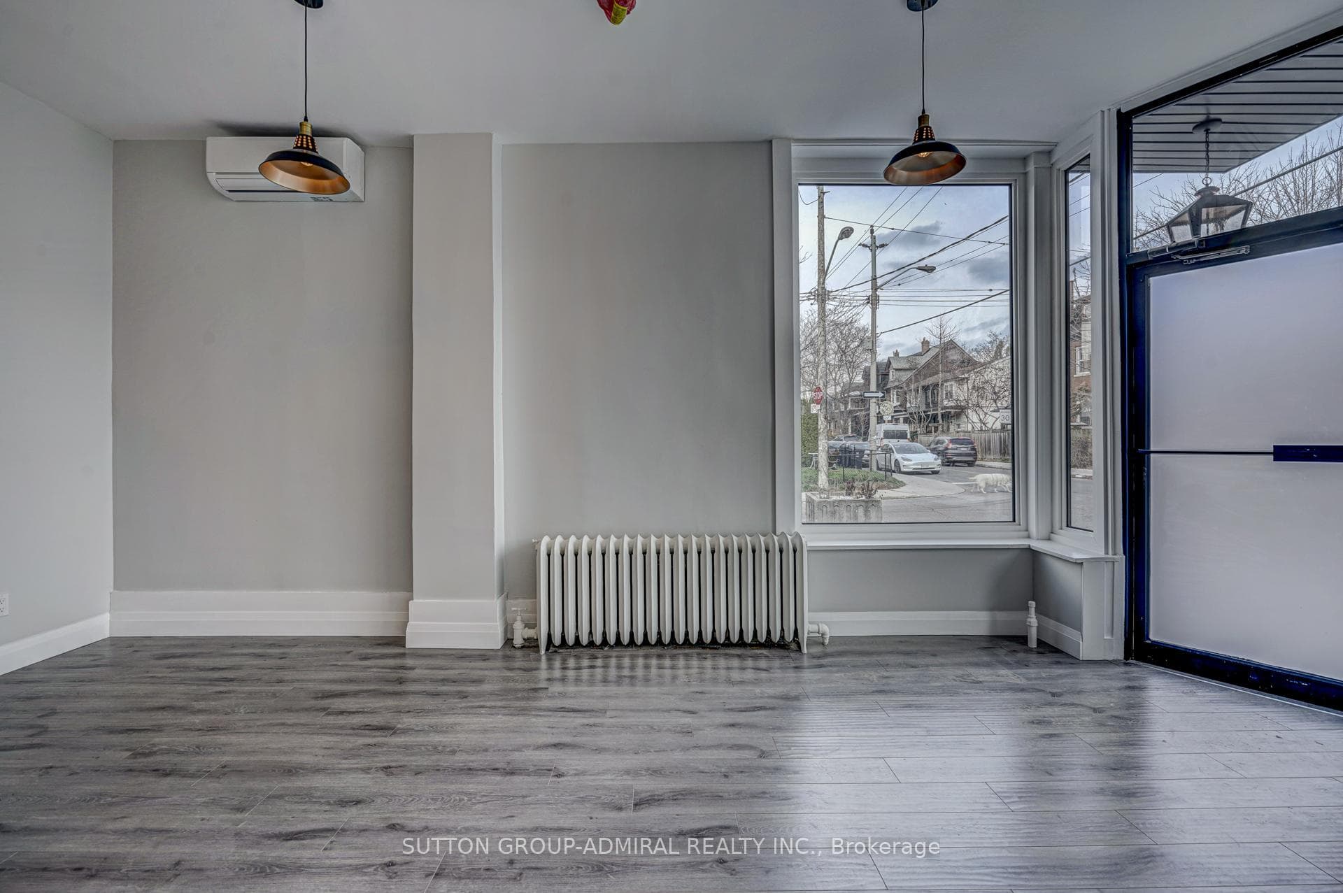 858 Palmerston Avenue Unit A photo 9