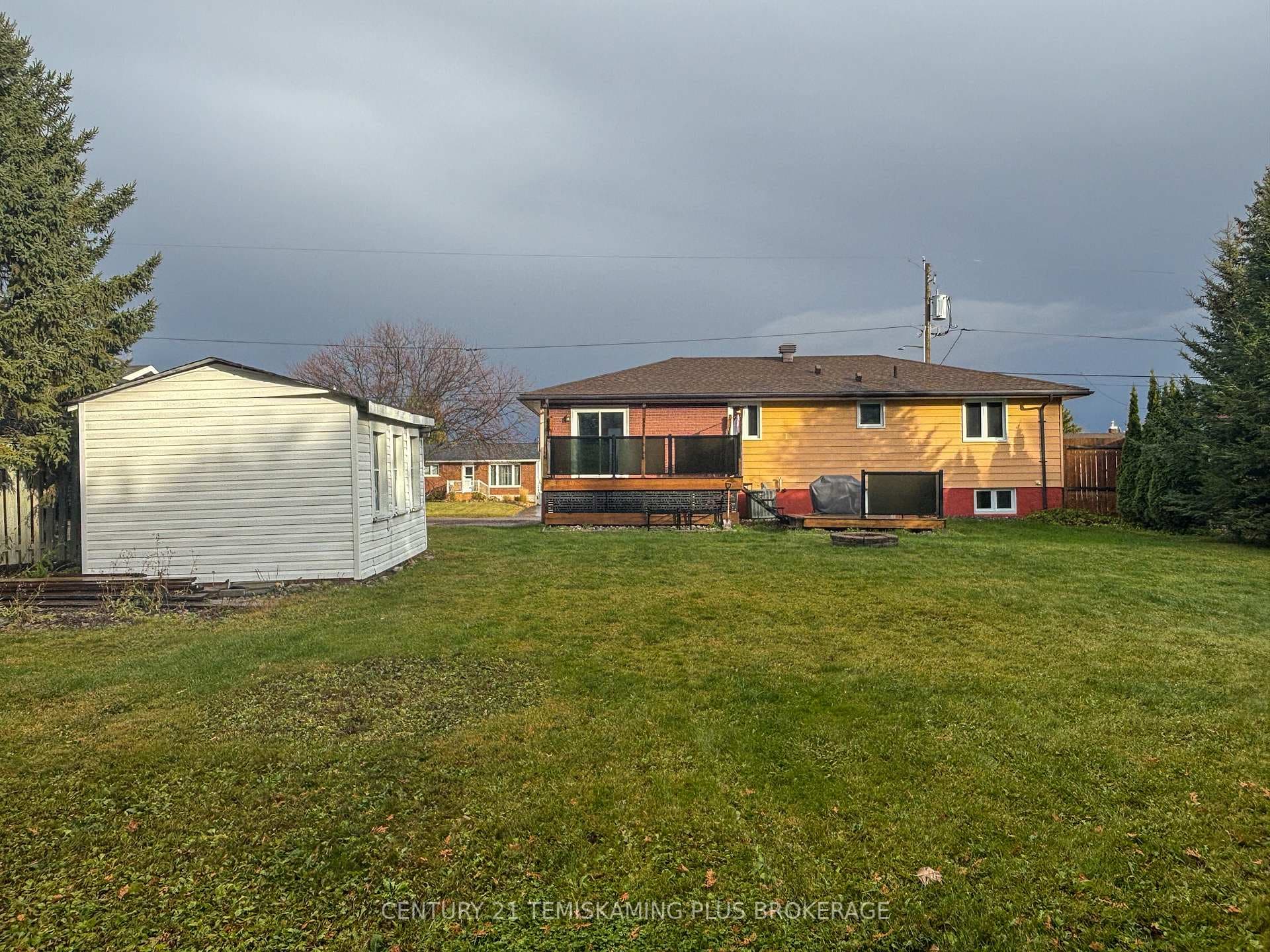 278 Laurette Street photo 31