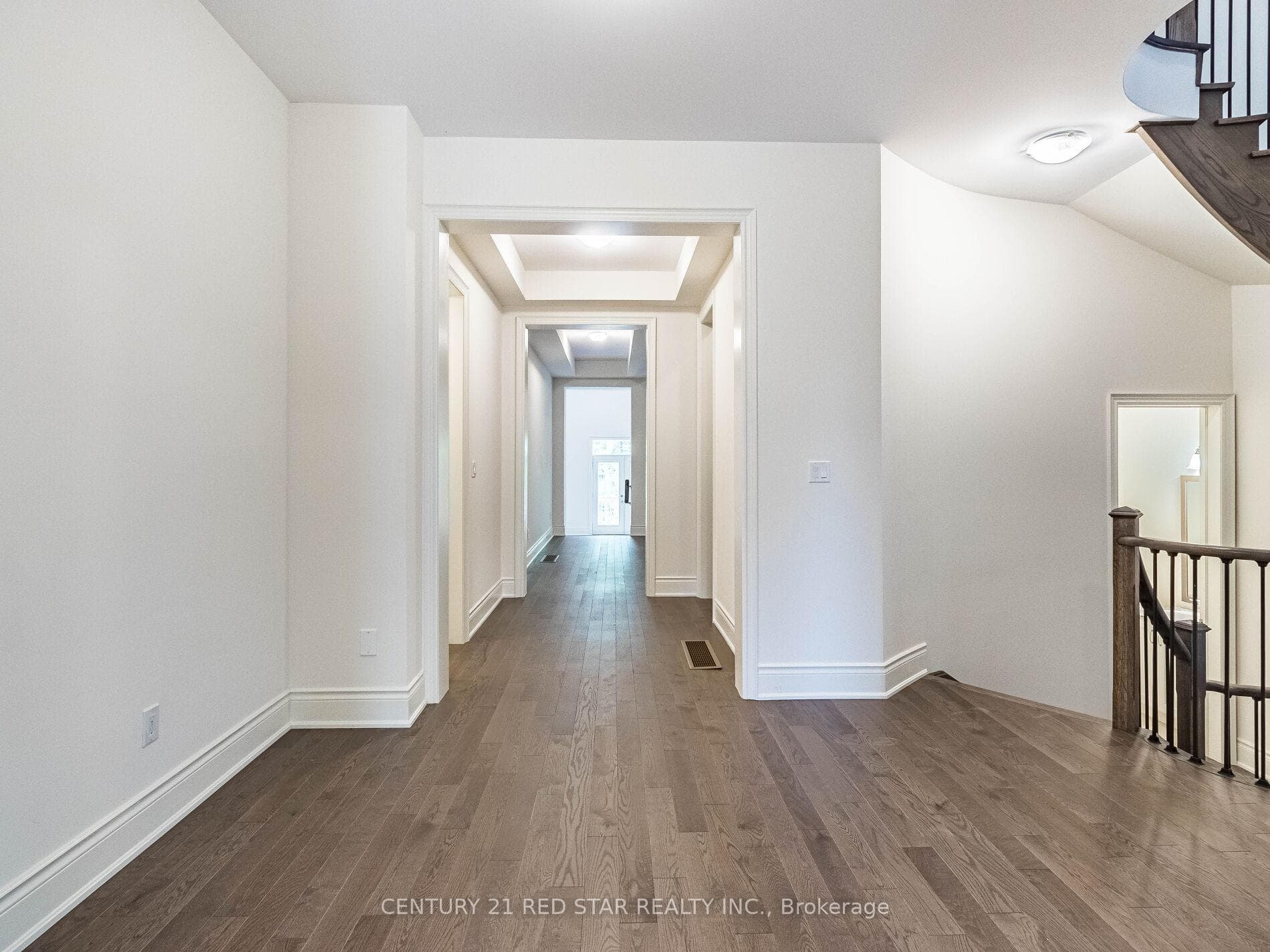 192 Farrell Road photo 4